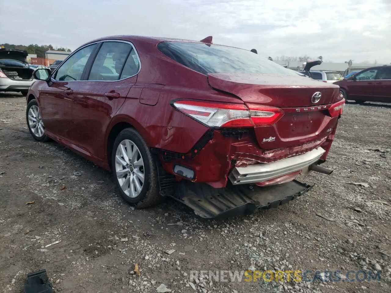 3 Photograph of a damaged car 4T1C11AK5LU393938 TOYOTA CAMRY 2020