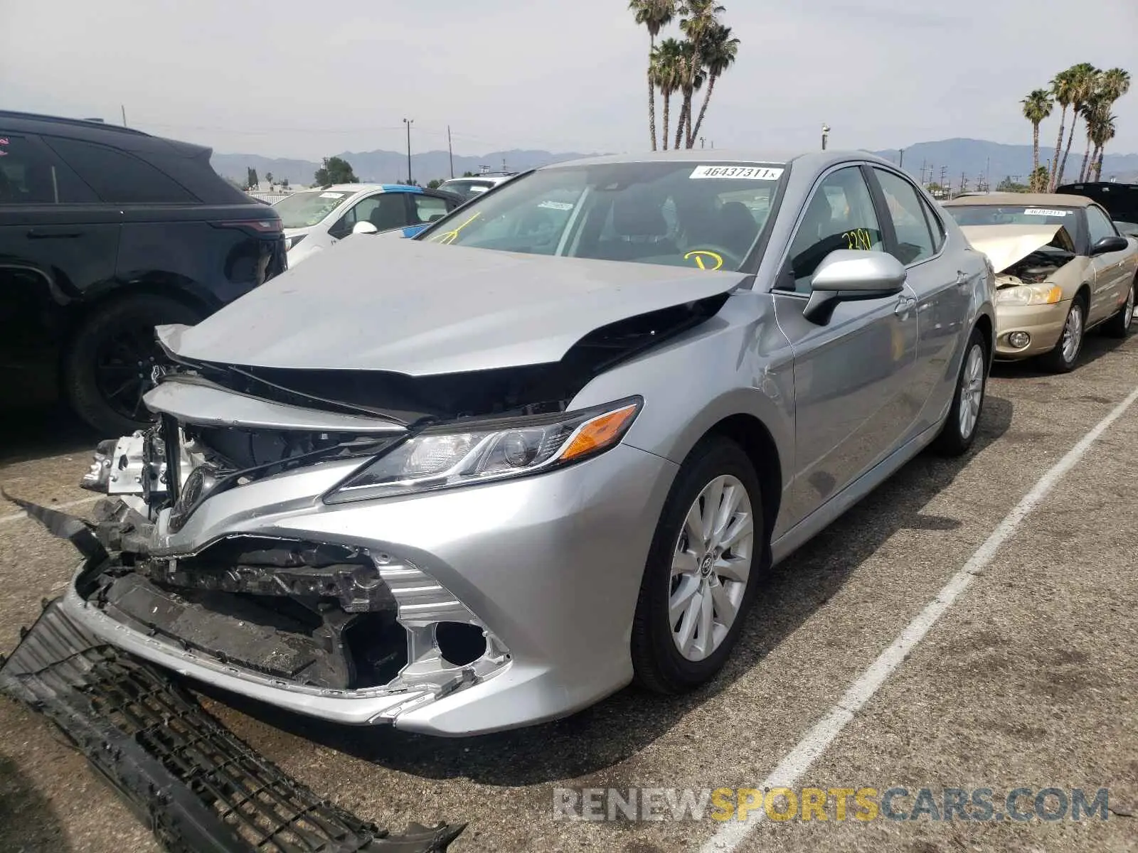 2 Photograph of a damaged car 4T1C11AK5LU873185 TOYOTA CAMRY 2020
