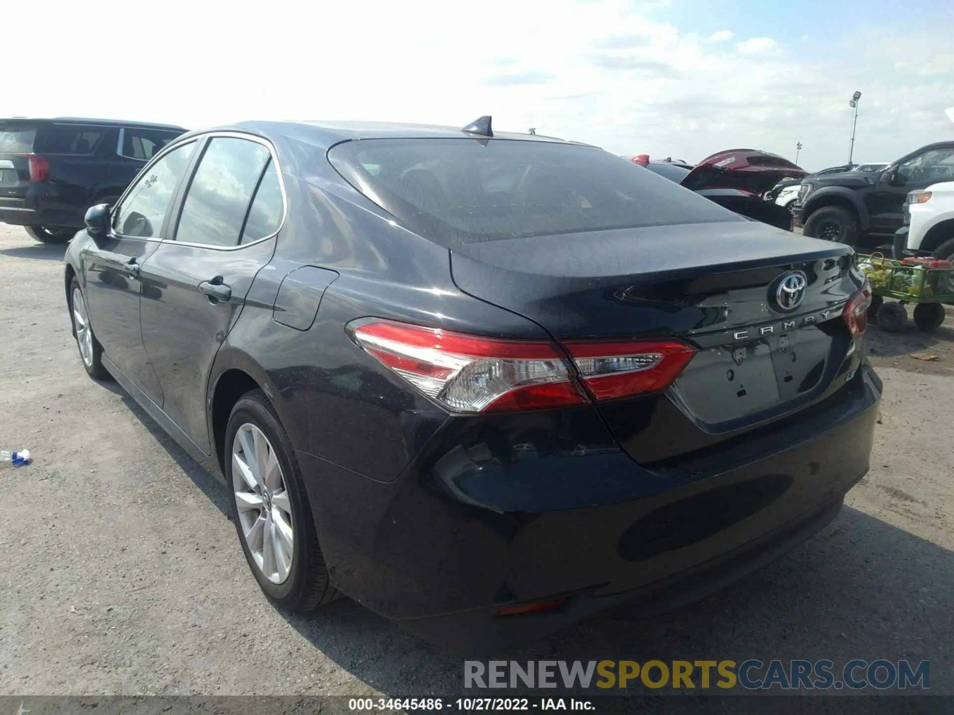 3 Фотография поврежденного автомобиля 4T1C11AK5LU885627 TOYOTA CAMRY 2020