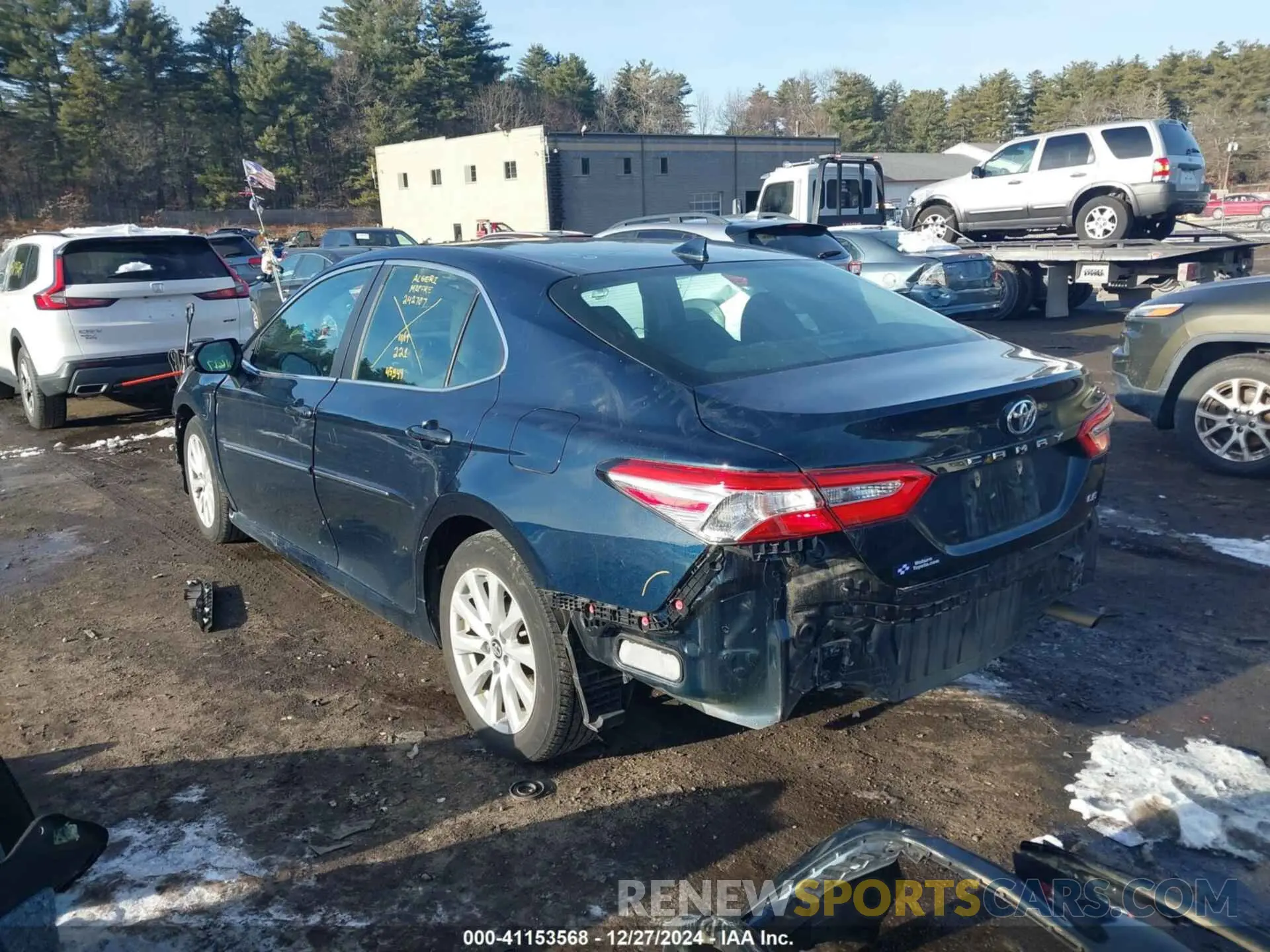 3 Фотография поврежденного автомобиля 4T1C11AK5LU905858 TOYOTA CAMRY 2020