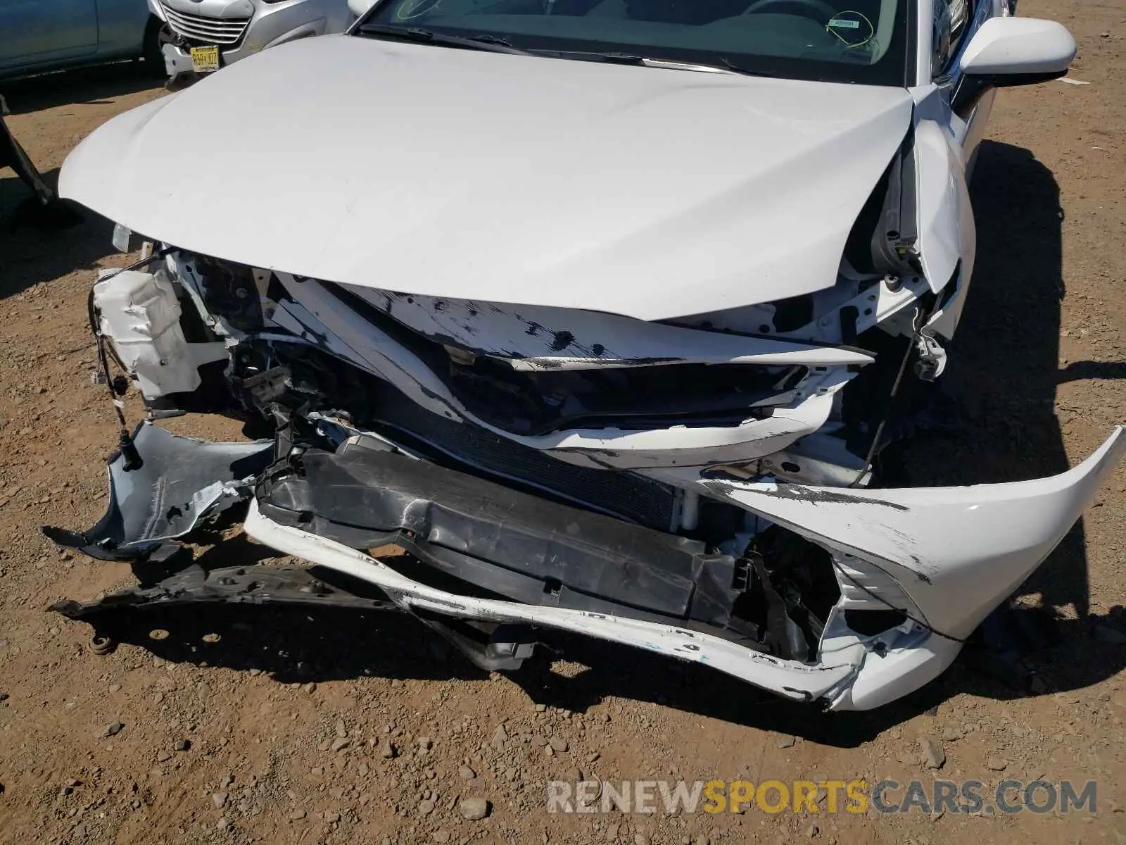 9 Photograph of a damaged car 4T1C11AK5LU931103 TOYOTA CAMRY 2020