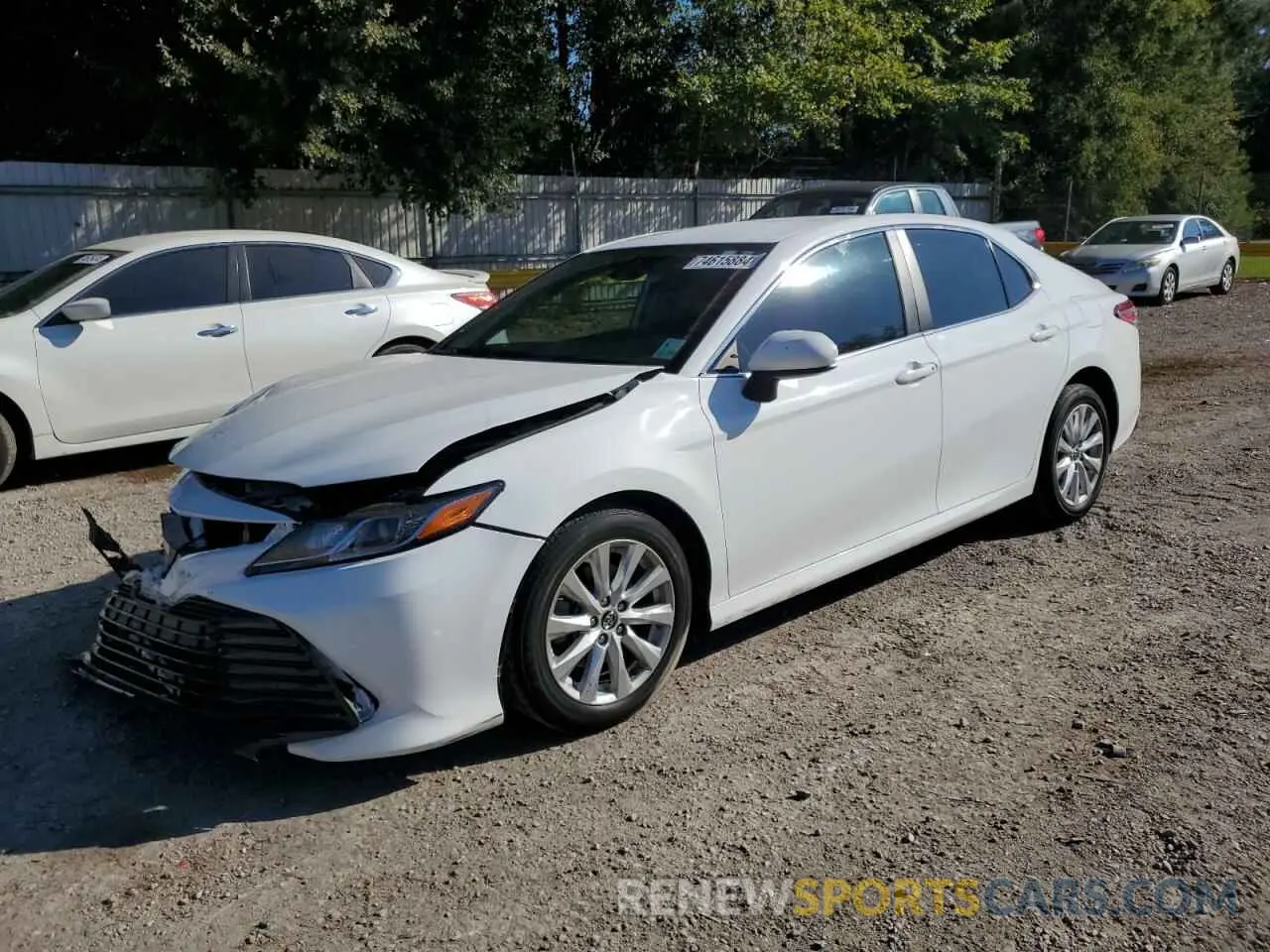 1 Photograph of a damaged car 4T1C11AK5LU932915 TOYOTA CAMRY 2020