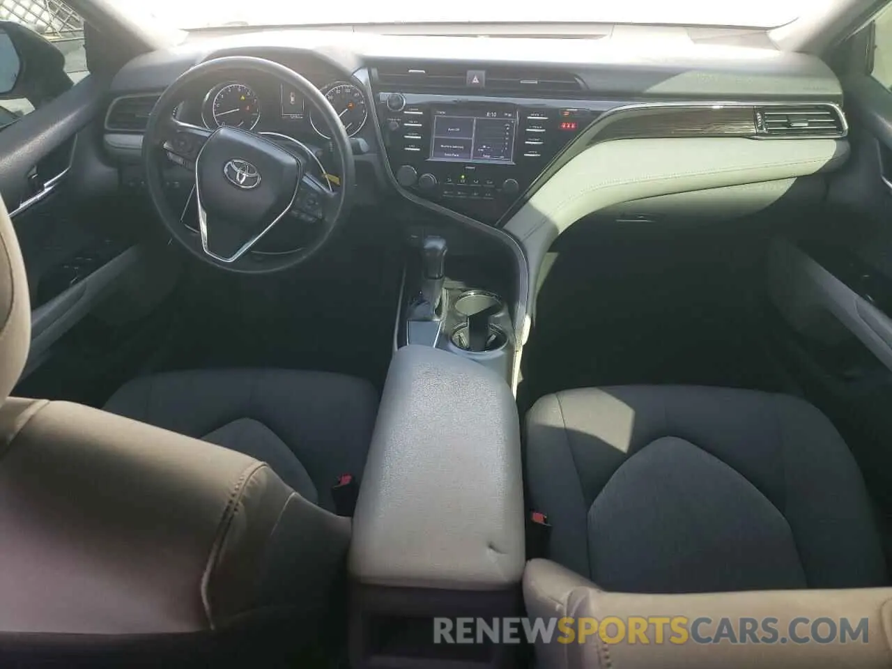 8 Фотография поврежденного автомобиля 4T1C11AK5LU944417 TOYOTA CAMRY 2020