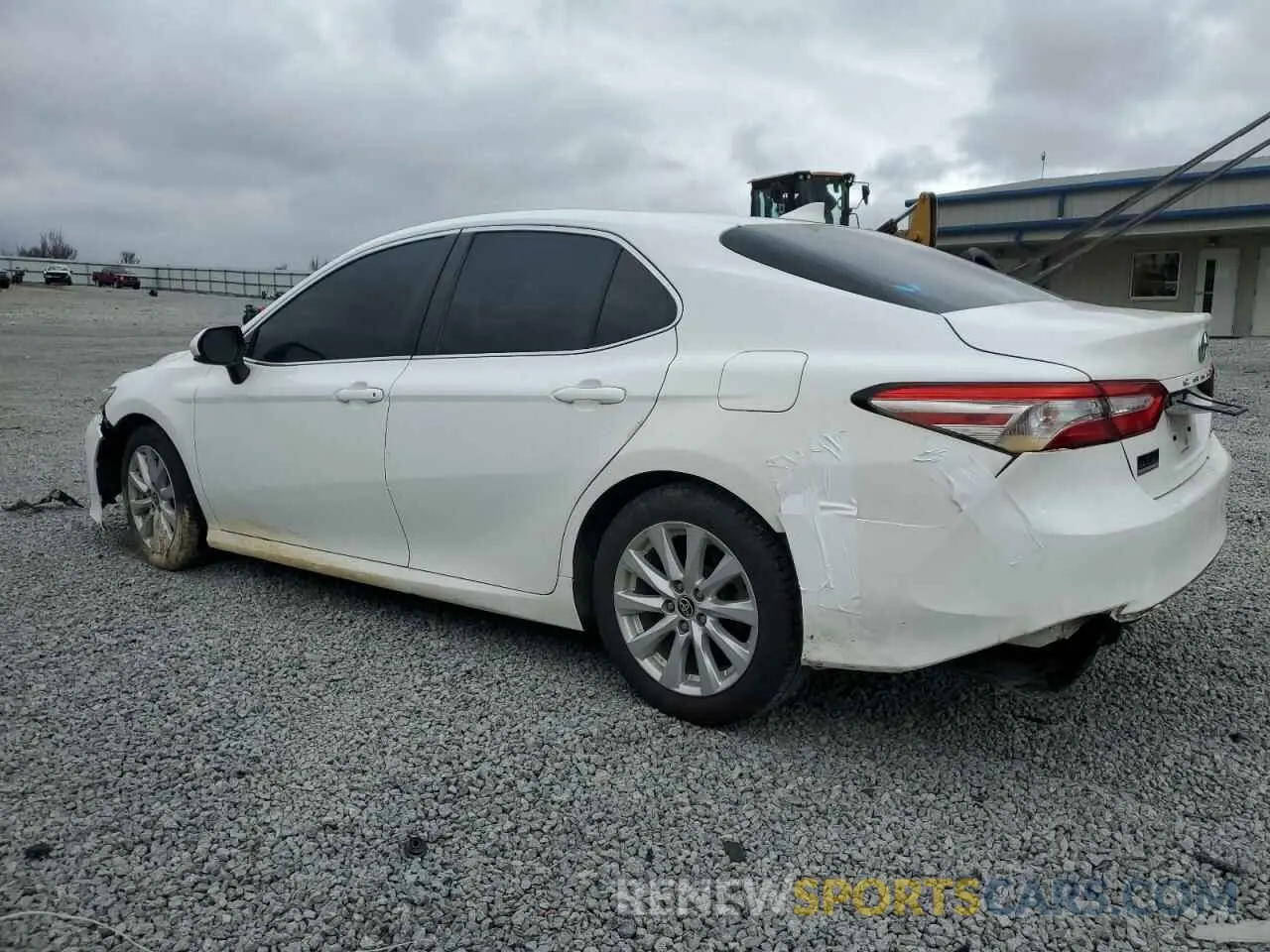 2 Photograph of a damaged car 4T1C11AK5LU959970 TOYOTA CAMRY 2020