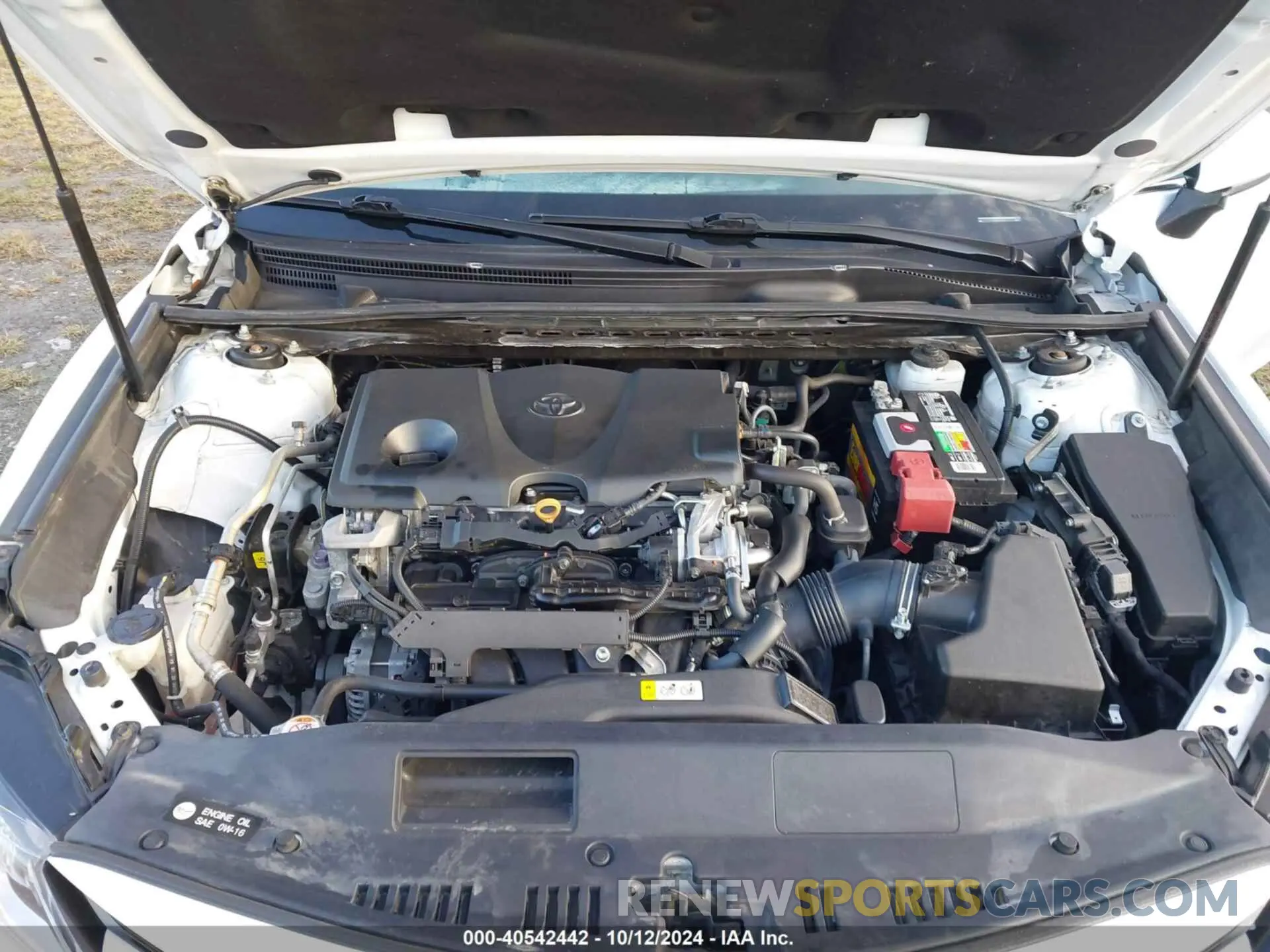 10 Photograph of a damaged car 4T1C11AK5LU965347 TOYOTA CAMRY 2020