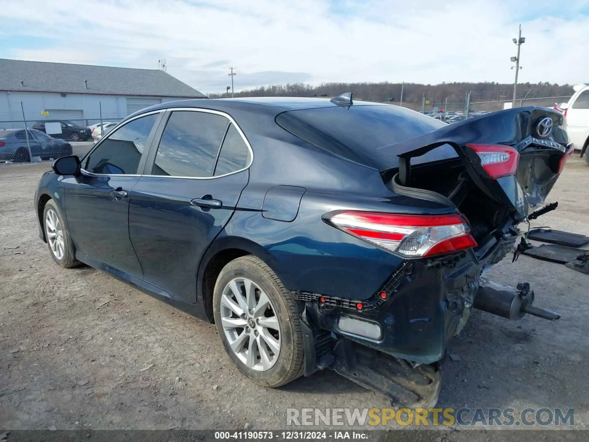 3 Photograph of a damaged car 4T1C11AK5LU977966 TOYOTA CAMRY 2020