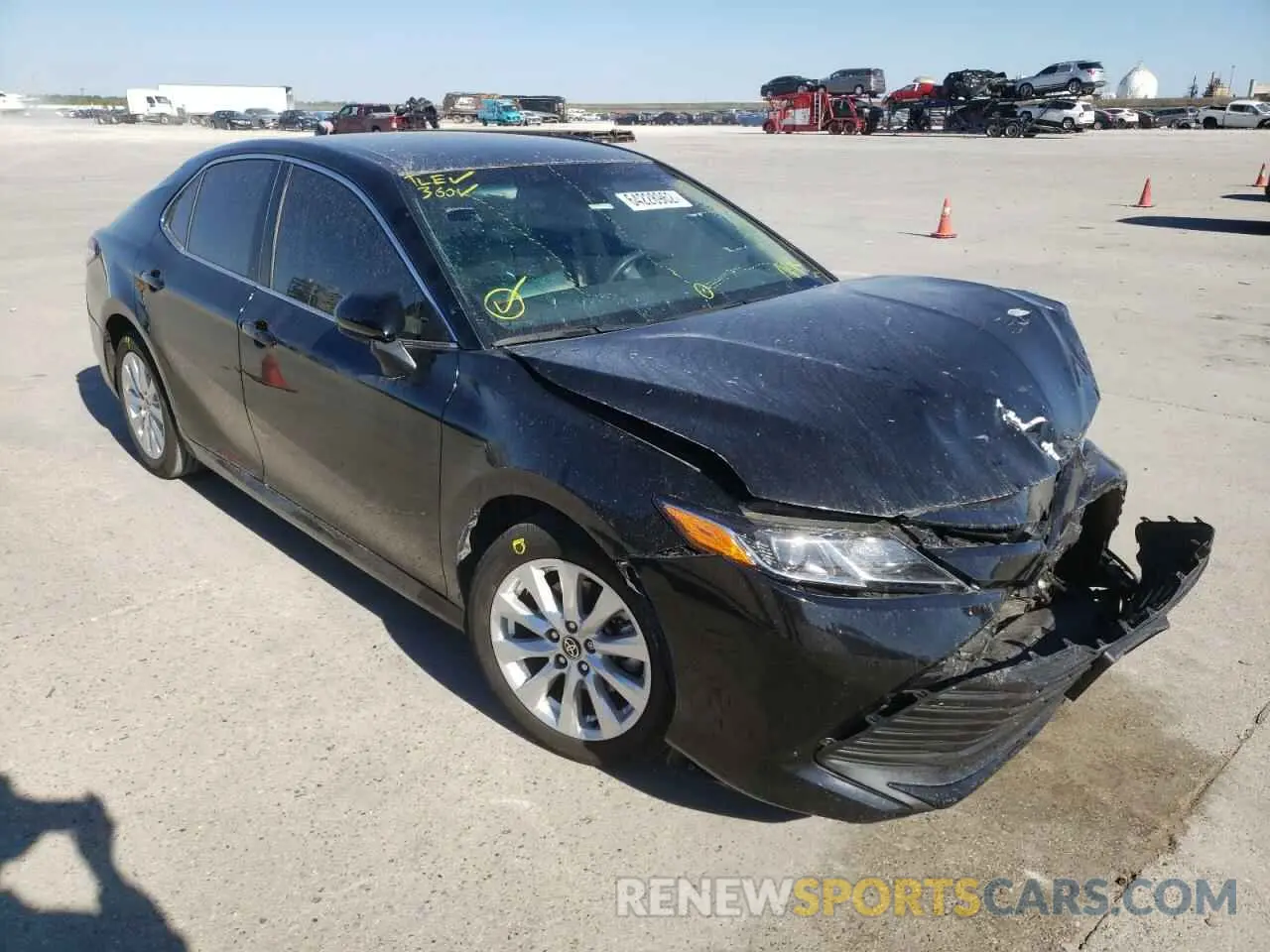 1 Photograph of a damaged car 4T1C11AK5LU999143 TOYOTA CAMRY 2020