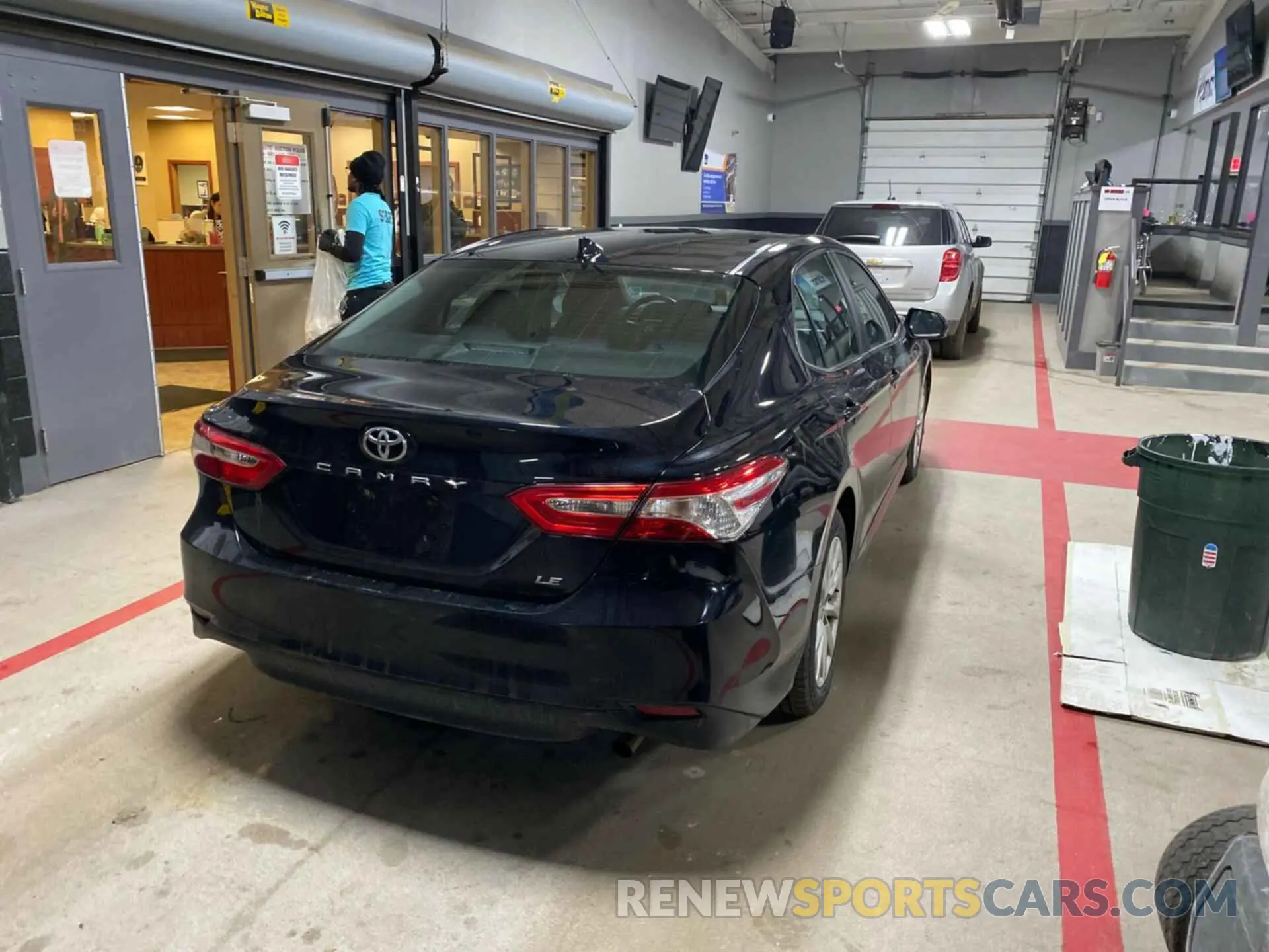 3 Photograph of a damaged car 4T1C11AK6LU305544 TOYOTA CAMRY 2020
