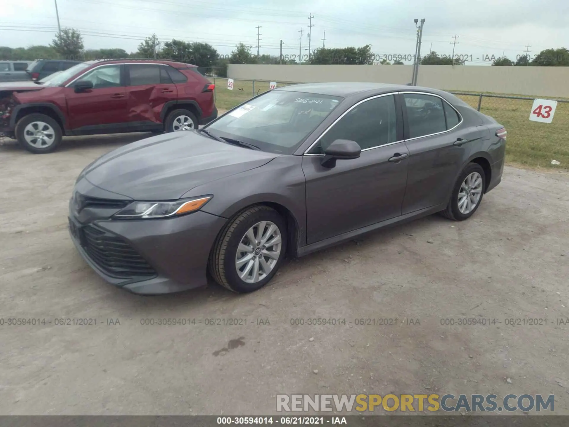 2 Photograph of a damaged car 4T1C11AK6LU306709 TOYOTA CAMRY 2020