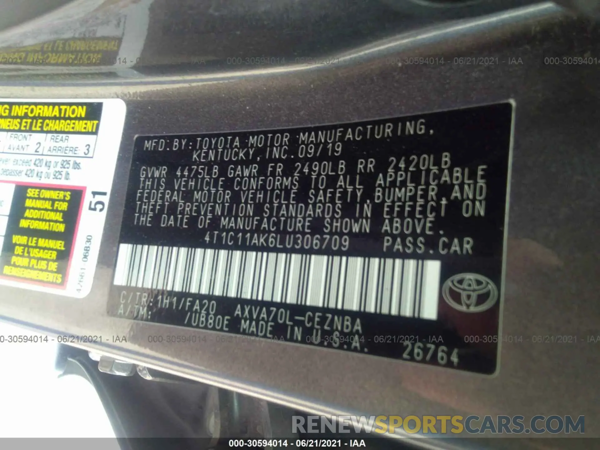 9 Photograph of a damaged car 4T1C11AK6LU306709 TOYOTA CAMRY 2020
