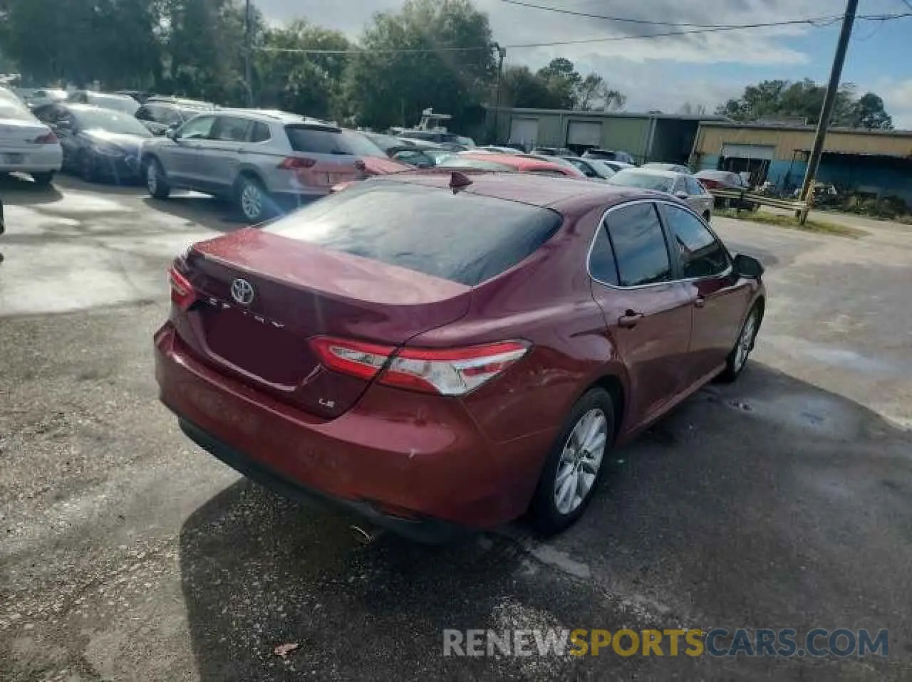 4 Photograph of a damaged car 4T1C11AK6LU345557 TOYOTA CAMRY 2020