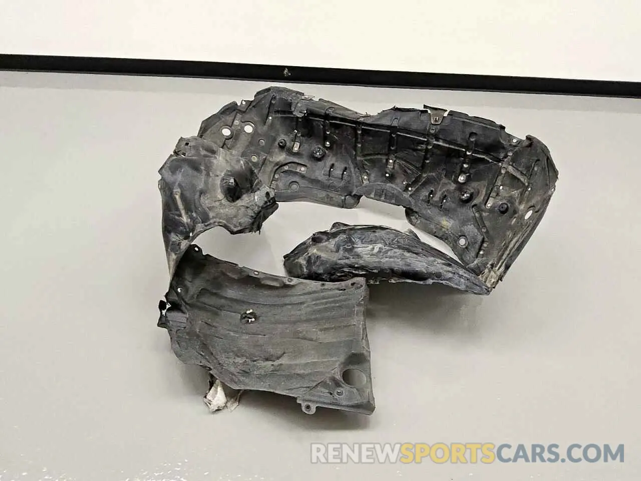 12 Photograph of a damaged car 4T1C11AK6LU867492 TOYOTA CAMRY 2020