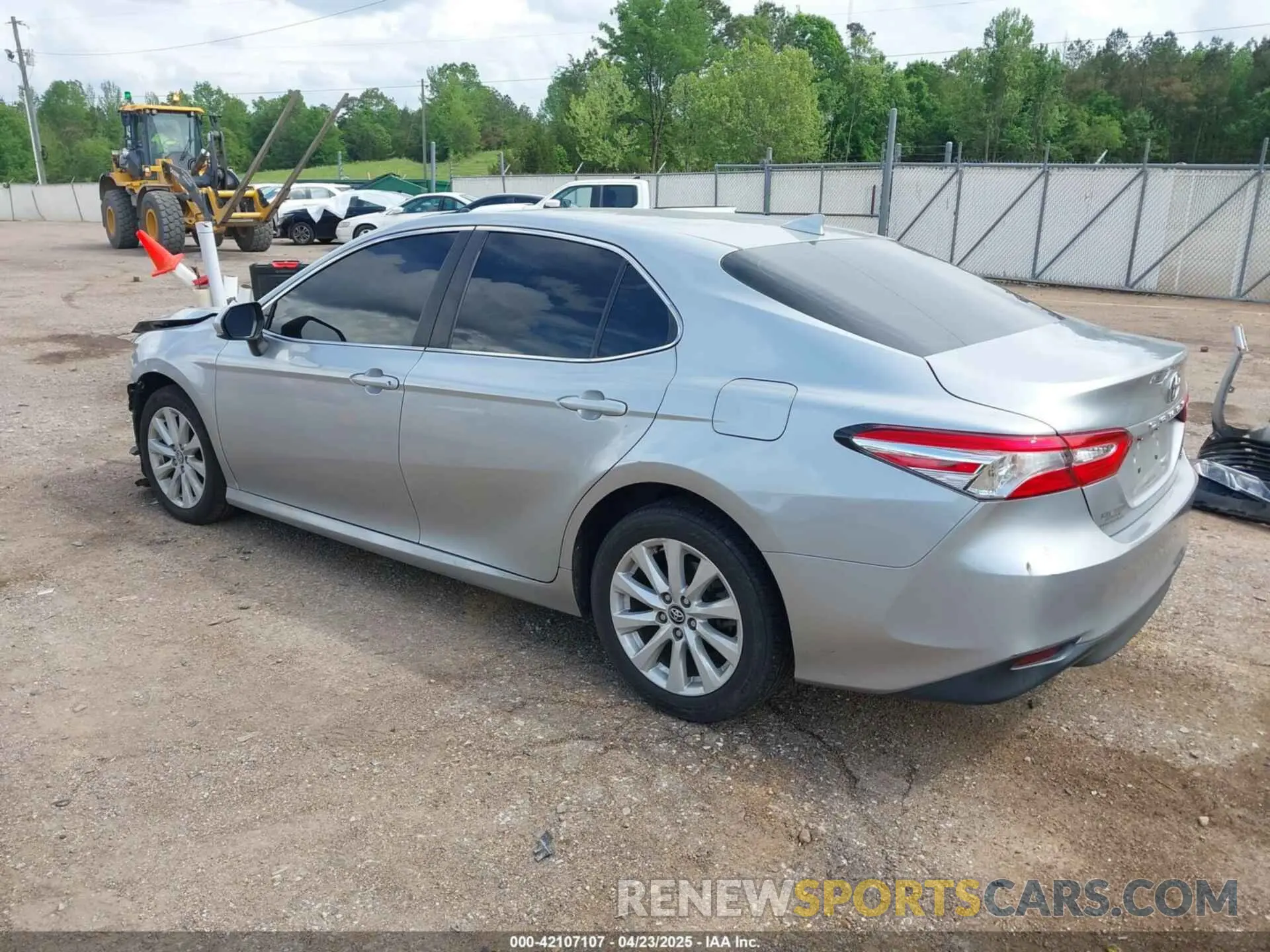 3 Photograph of a damaged car 4T1C11AK6LU869453 TOYOTA CAMRY 2020