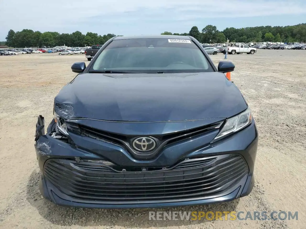 5 Photograph of a damaged car 4T1C11AK6LU886009 TOYOTA CAMRY 2020