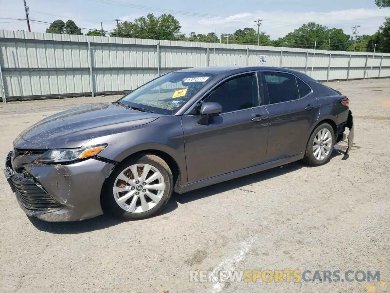 1 Photograph of a damaged car 4T1C11AK6LU889279 TOYOTA CAMRY 2020