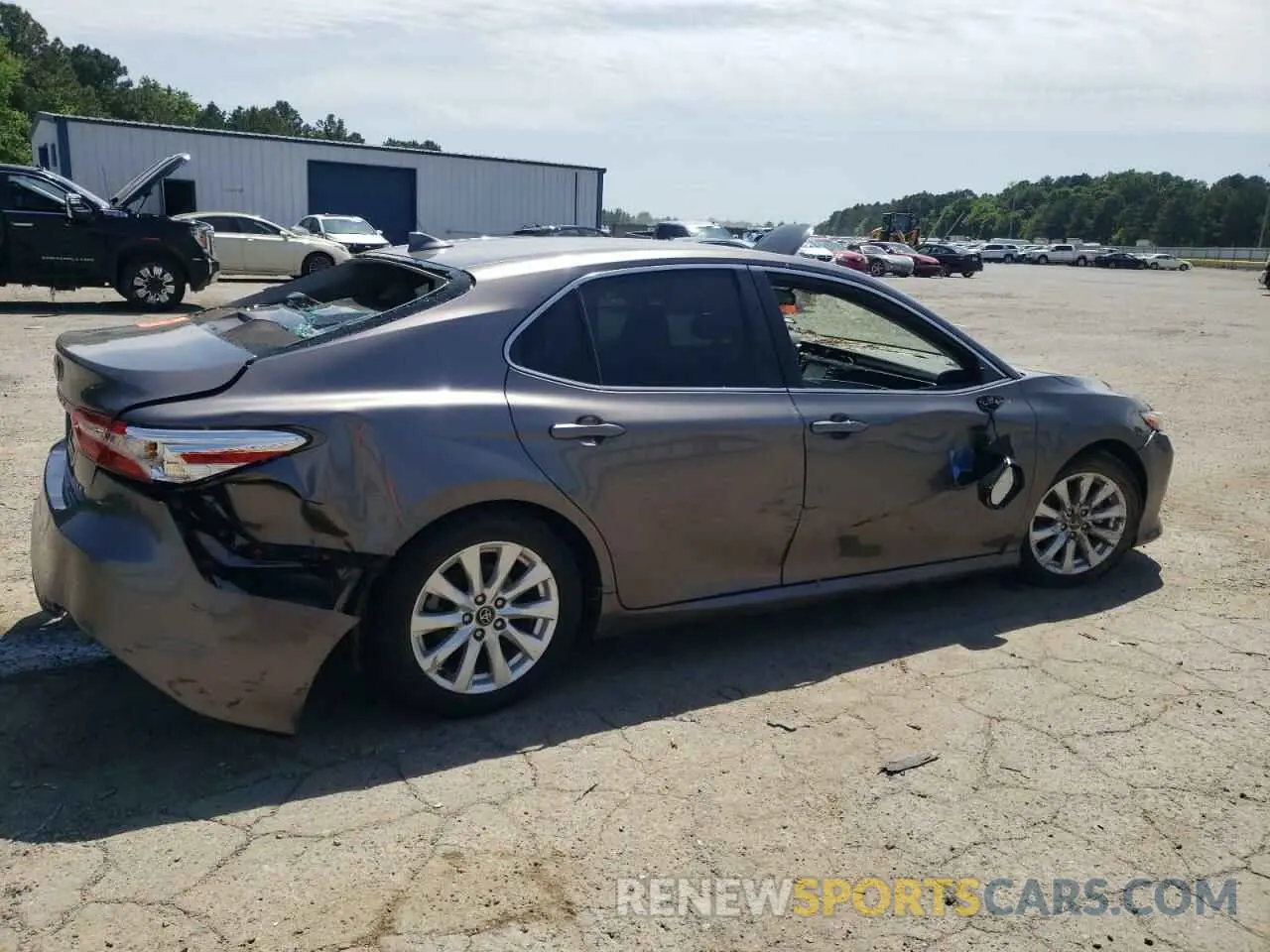 3 Photograph of a damaged car 4T1C11AK6LU889279 TOYOTA CAMRY 2020
