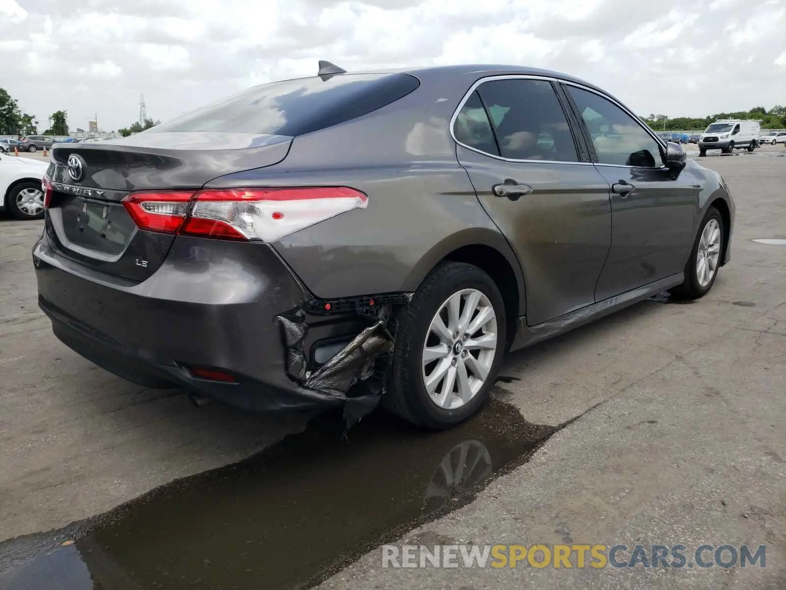 9 Фотография поврежденного автомобиля 4T1C11AK6LU904914 TOYOTA CAMRY 2020