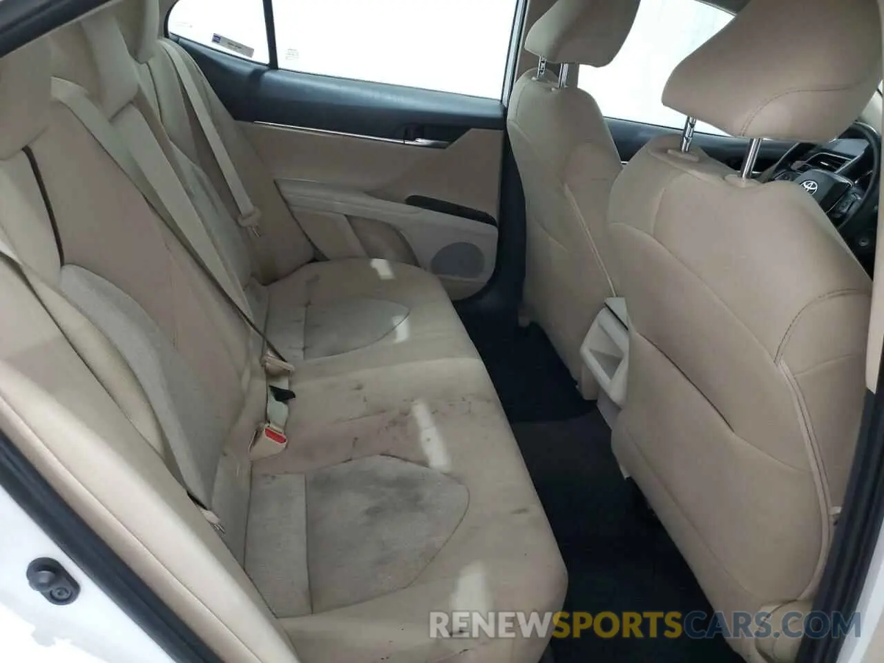 10 Фотография поврежденного автомобиля 4T1C11AK6LU913984 TOYOTA CAMRY 2020
