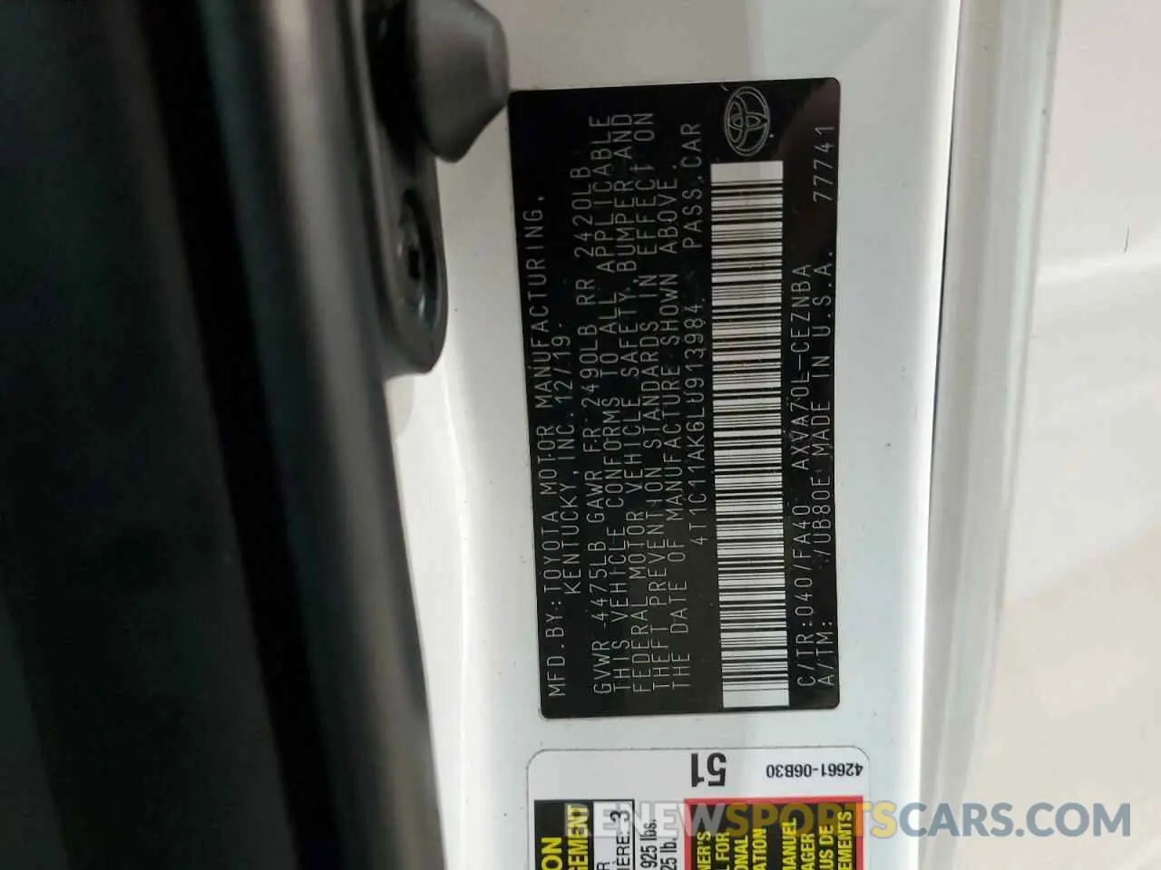 13 Фотография поврежденного автомобиля 4T1C11AK6LU913984 TOYOTA CAMRY 2020