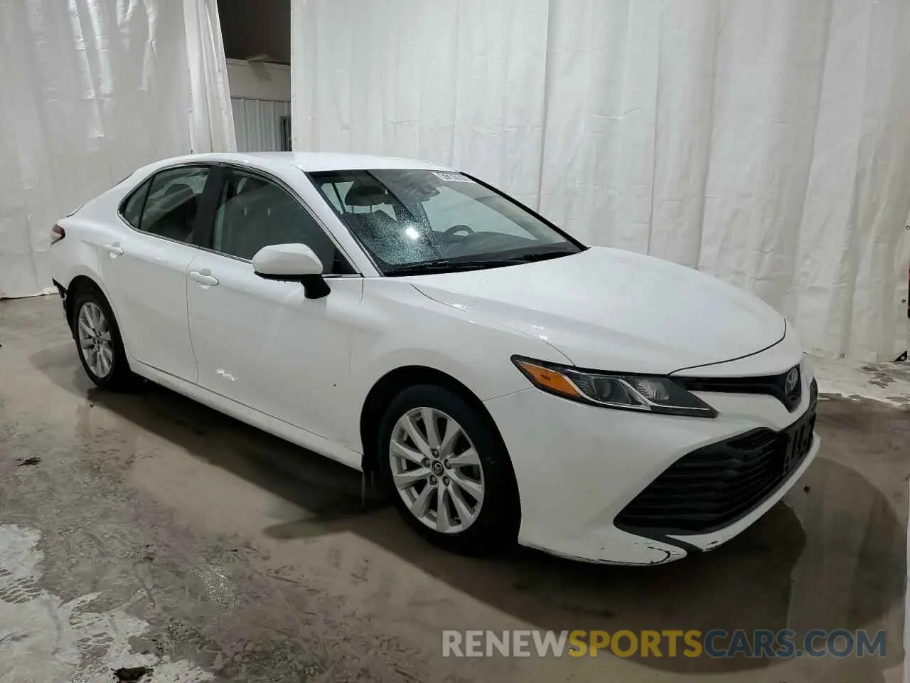 4 Фотография поврежденного автомобиля 4T1C11AK6LU913984 TOYOTA CAMRY 2020
