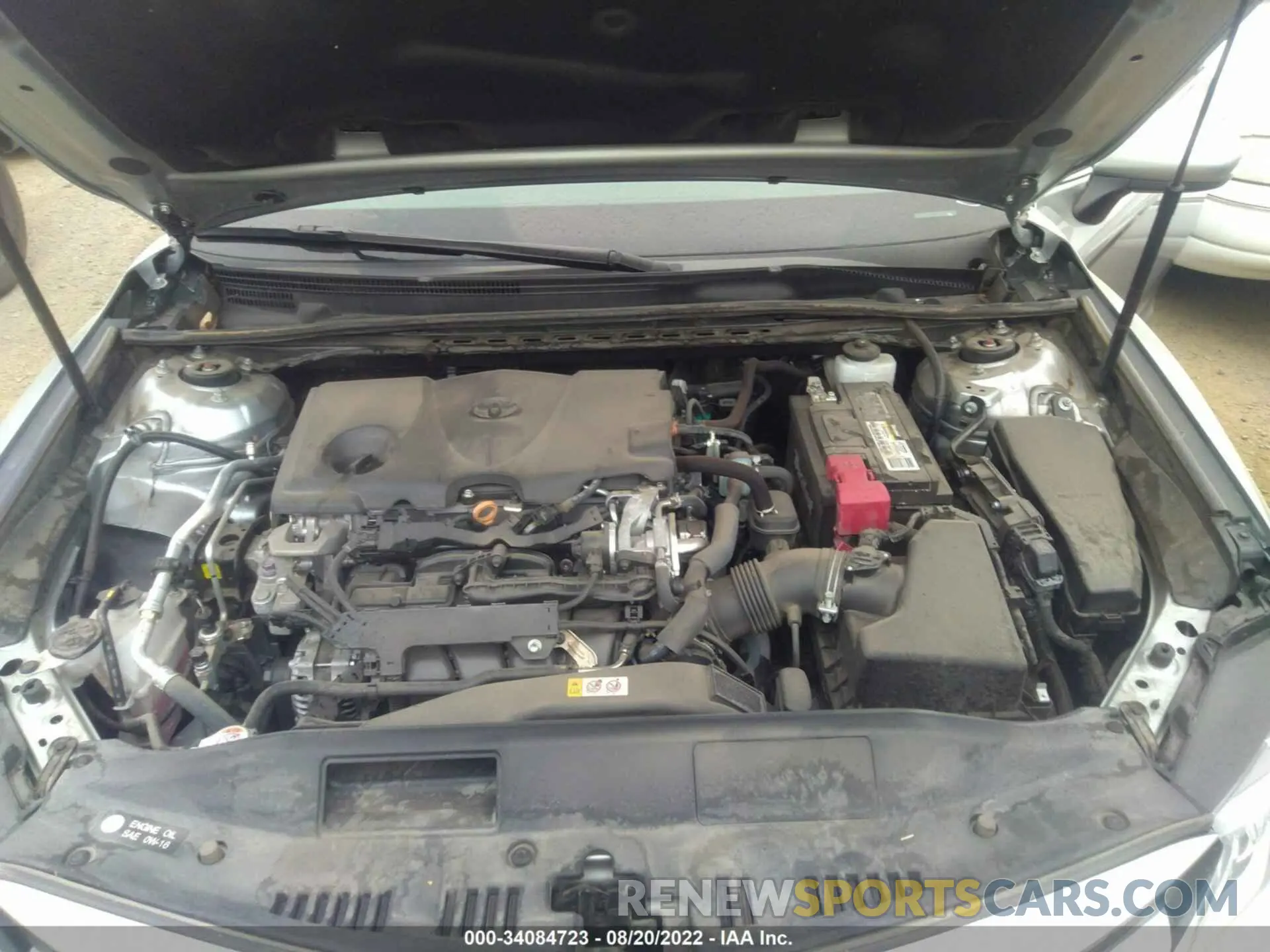 10 Photograph of a damaged car 4T1C11AK6LU917422 TOYOTA CAMRY 2020