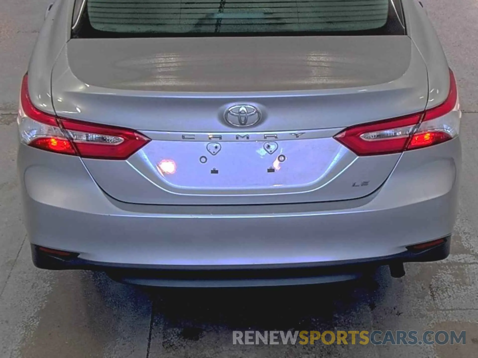 22 Фотография поврежденного автомобиля 4T1C11AK6LU918389 TOYOTA CAMRY 2020