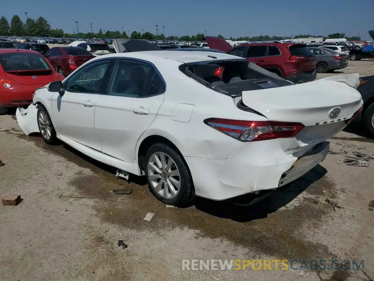 2 Photograph of a damaged car 4T1C11AK6LU947410 TOYOTA CAMRY 2020