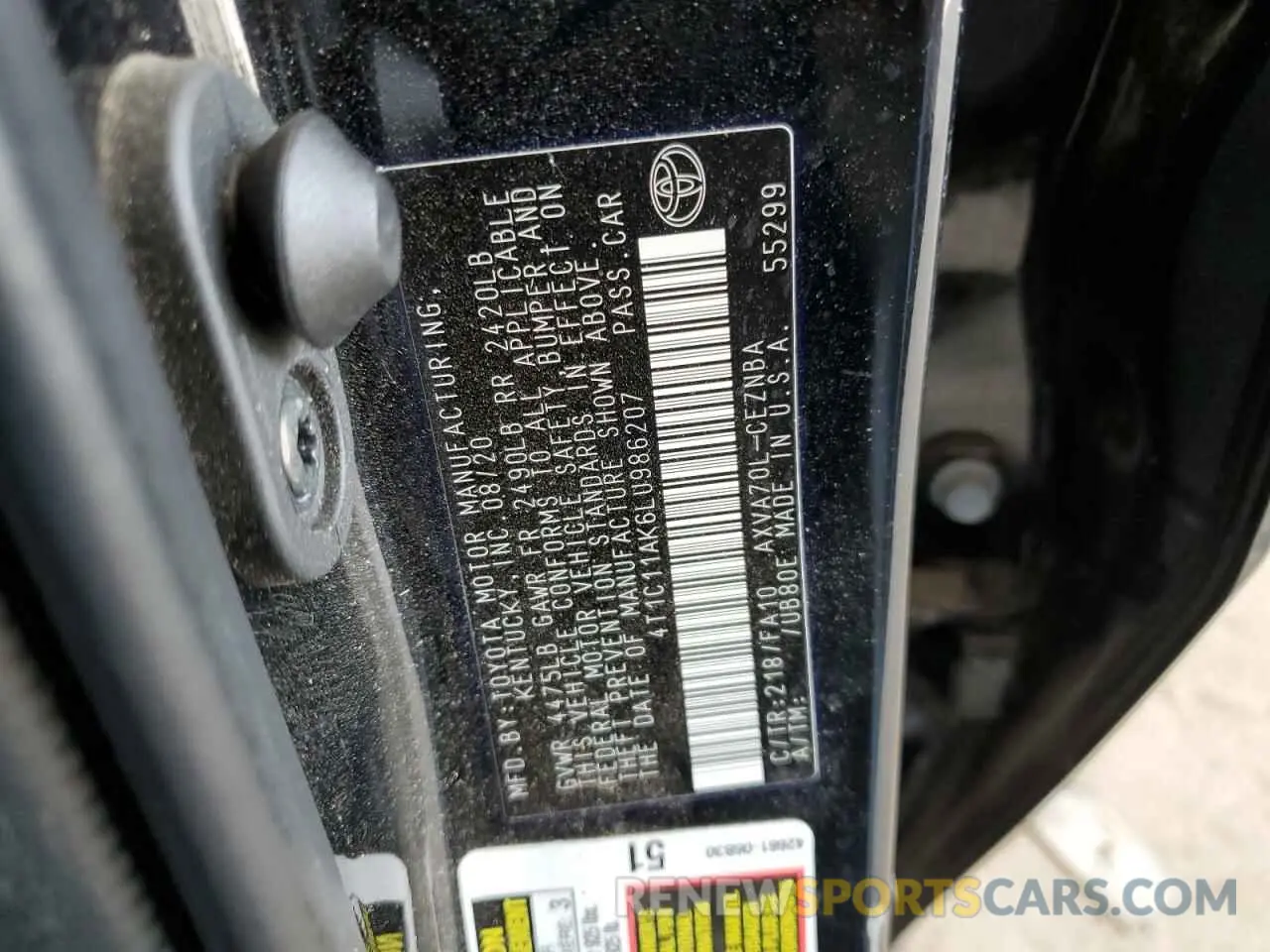 10 Photograph of a damaged car 4T1C11AK6LU986207 TOYOTA CAMRY 2020
