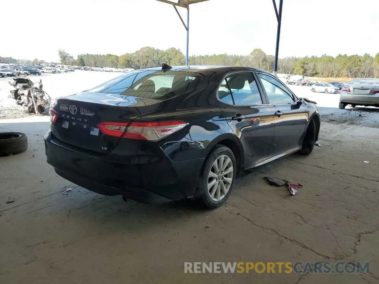 4 Photograph of a damaged car 4T1C11AK6LU986207 TOYOTA CAMRY 2020