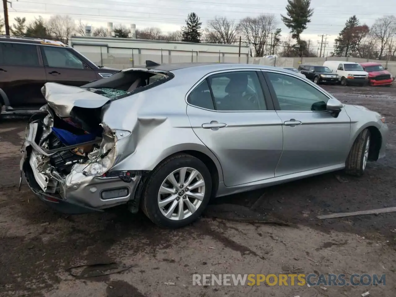 3 Photograph of a damaged car 4T1C11AK6LU994808 TOYOTA CAMRY 2020