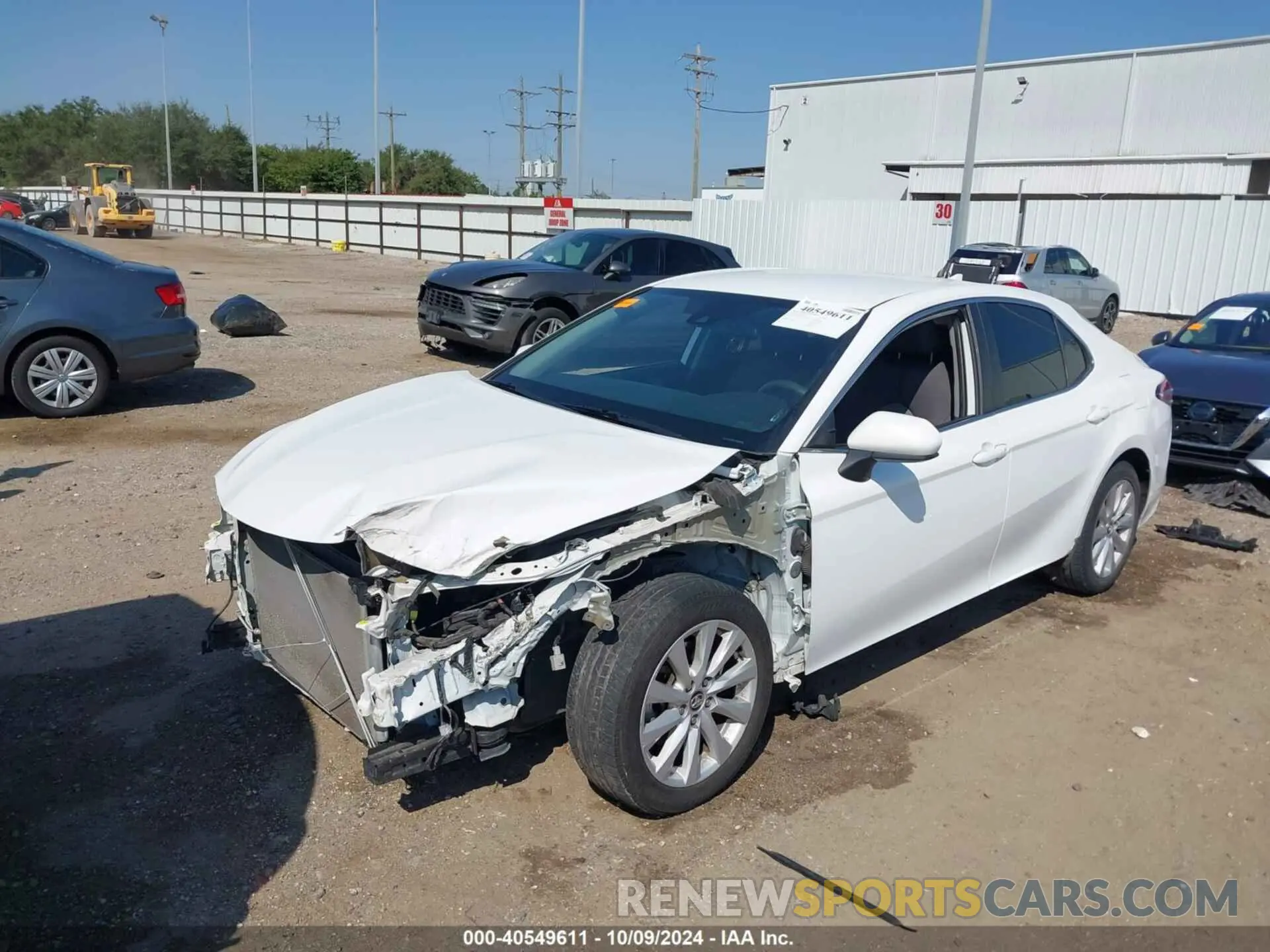2 Photograph of a damaged car 4T1C11AK7LU333675 TOYOTA CAMRY 2020