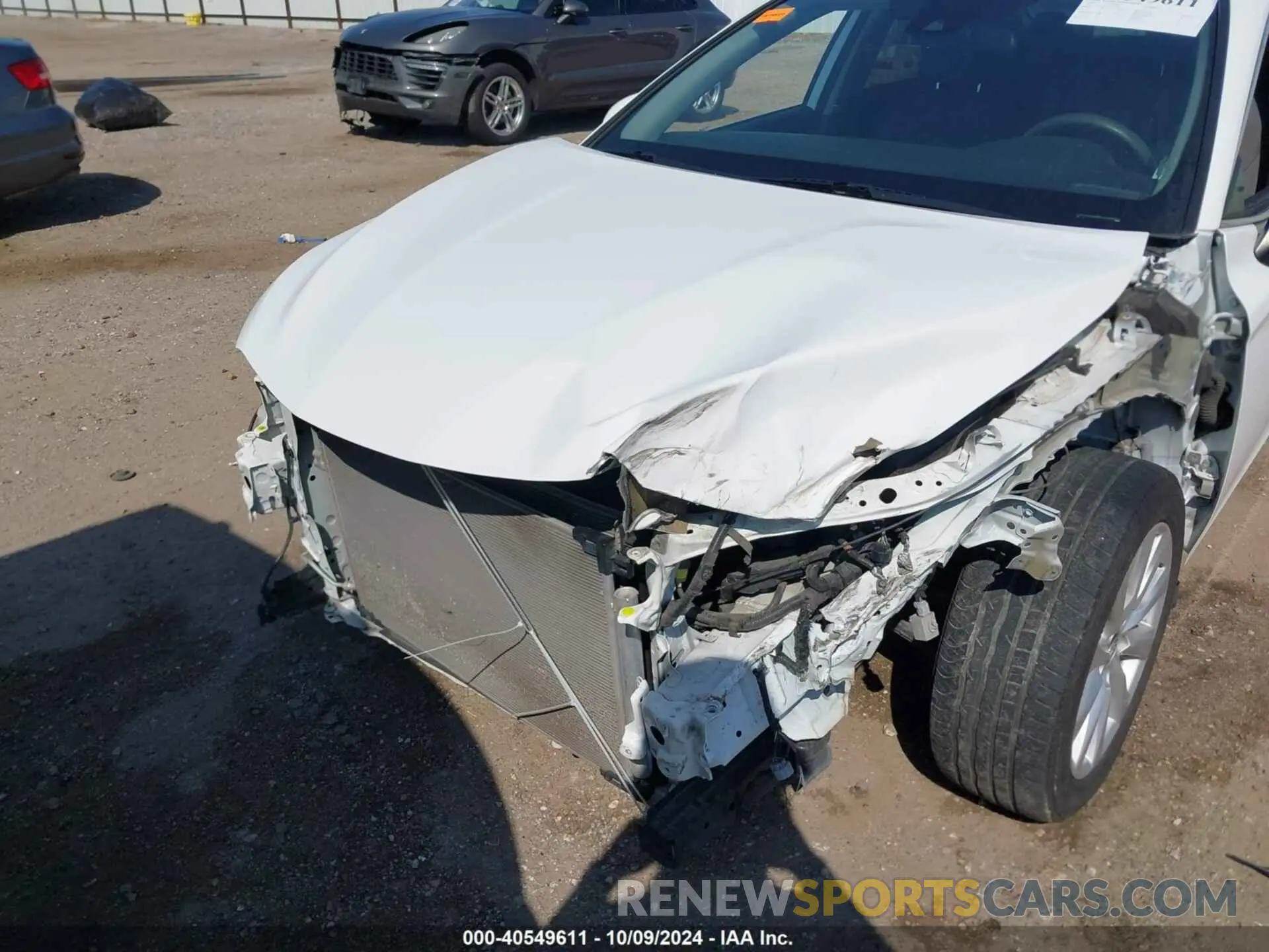 6 Photograph of a damaged car 4T1C11AK7LU333675 TOYOTA CAMRY 2020