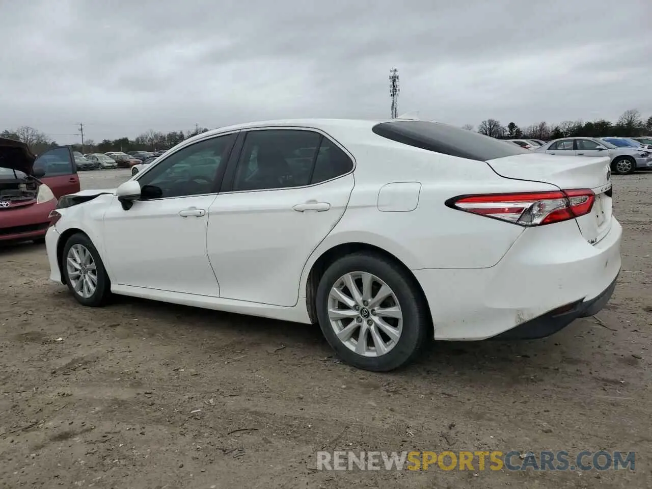 2 Photograph of a damaged car 4T1C11AK7LU337046 TOYOTA CAMRY 2020