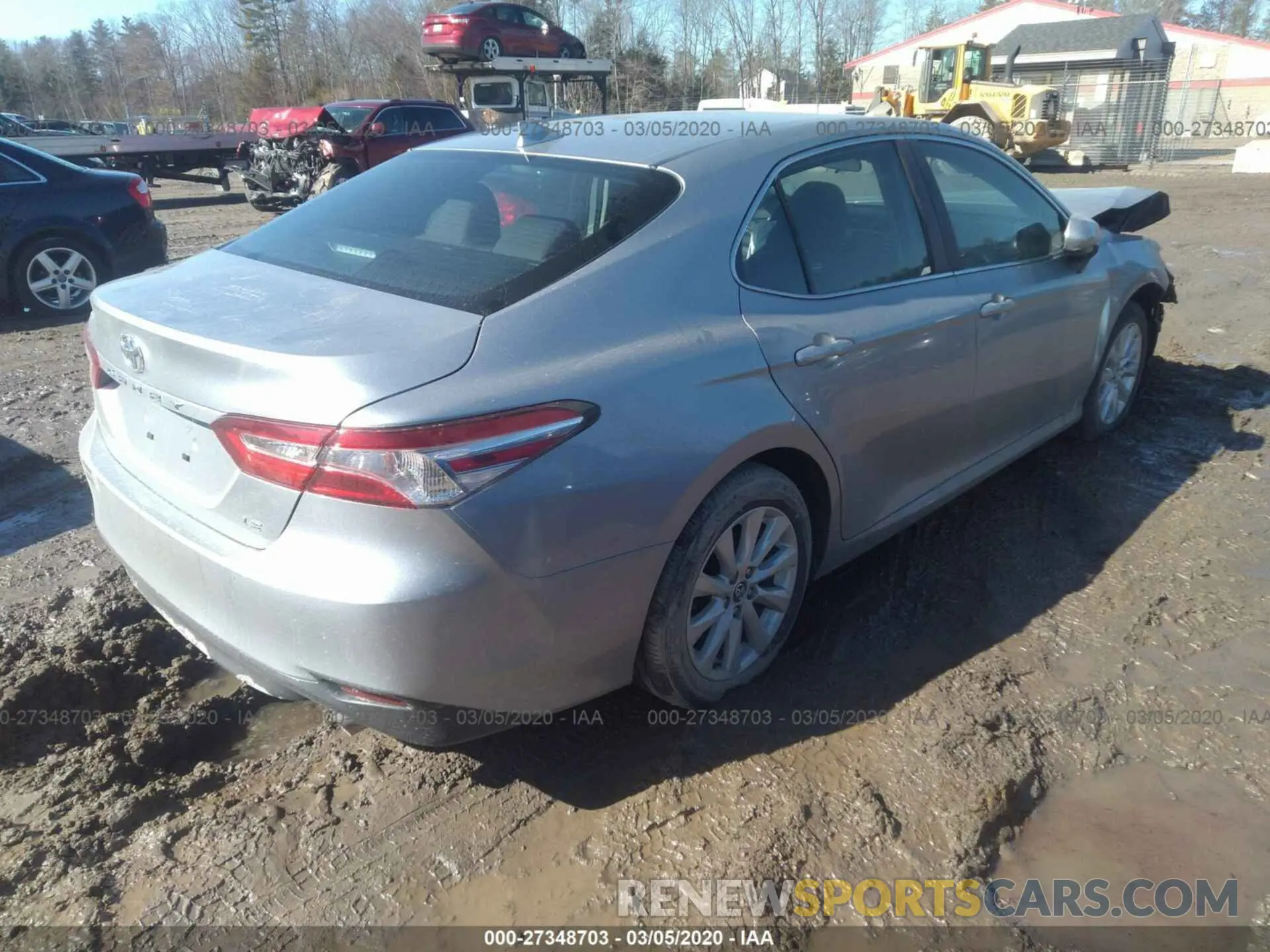4 Photograph of a damaged car 4T1C11AK7LU338651 TOYOTA CAMRY 2020
