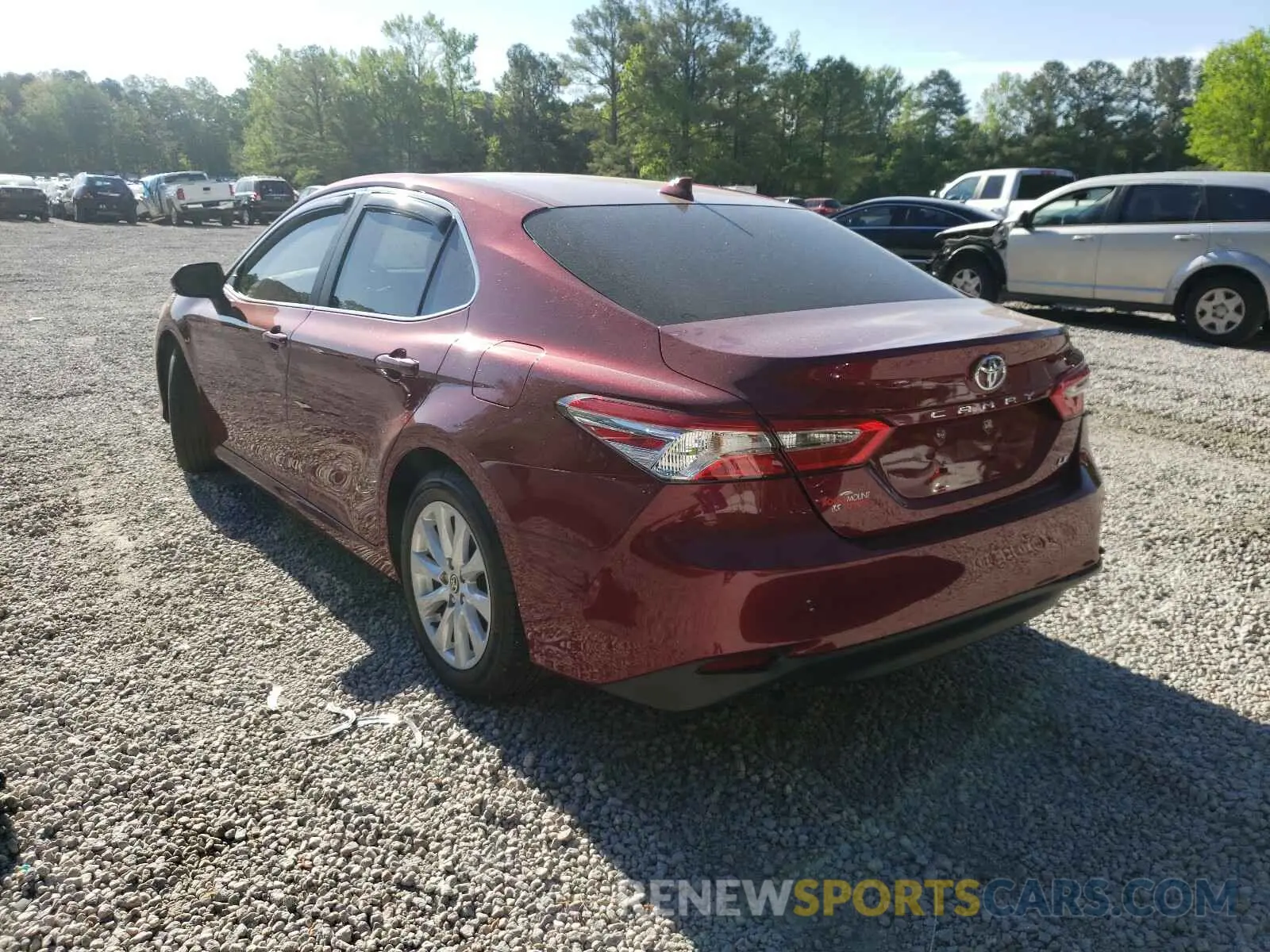 3 Photograph of a damaged car 4T1C11AK7LU359029 TOYOTA CAMRY 2020