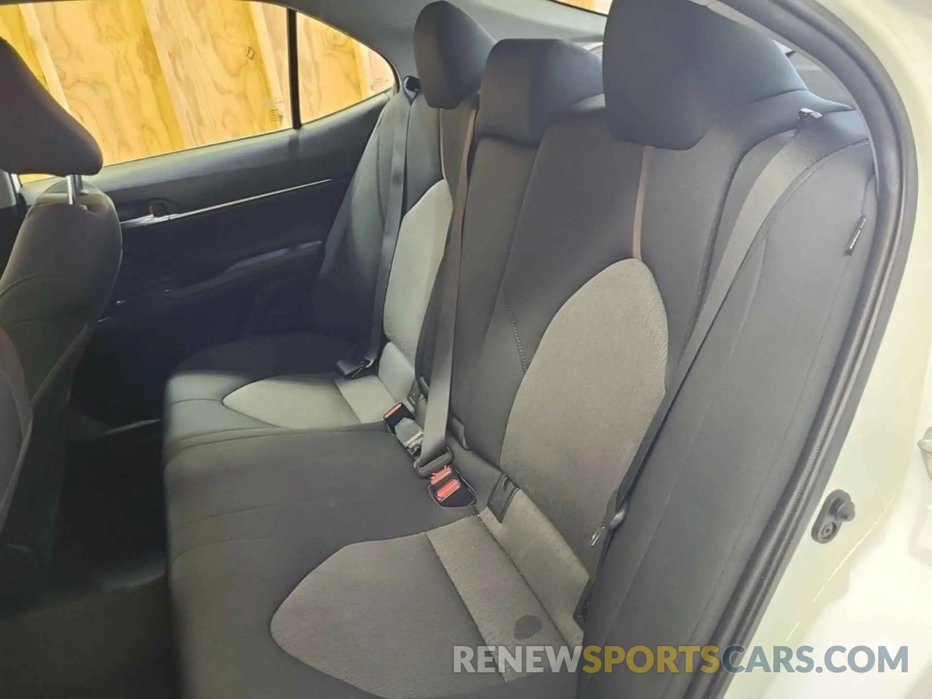 9 Фотография поврежденного автомобиля 4T1C11AK7LU385811 TOYOTA CAMRY 2020