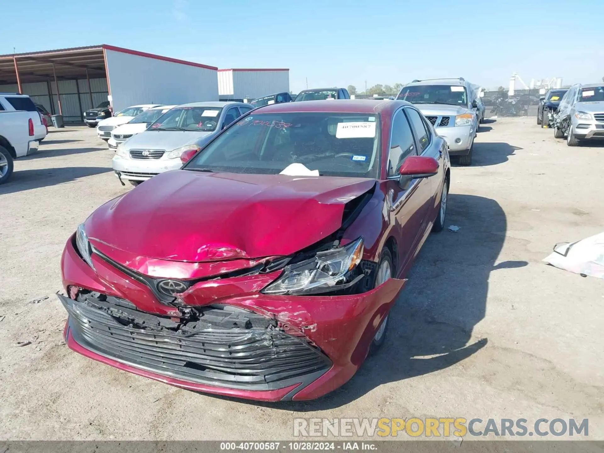 2 Photograph of a damaged car 4T1C11AK7LU395738 TOYOTA CAMRY 2020