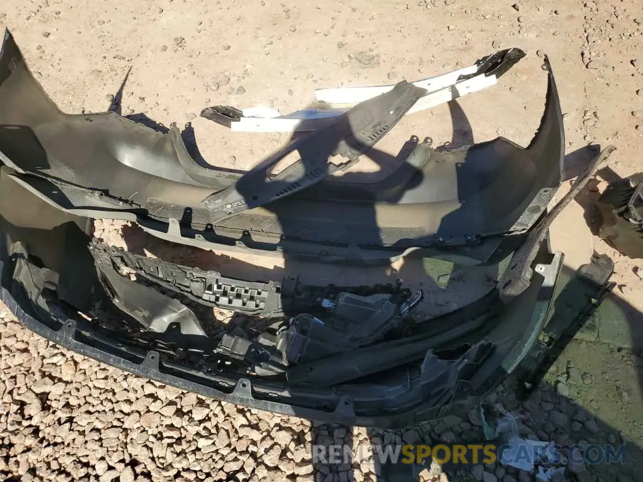 12 Фотография поврежденного автомобиля 4T1C11AK7LU504389 TOYOTA CAMRY 2020