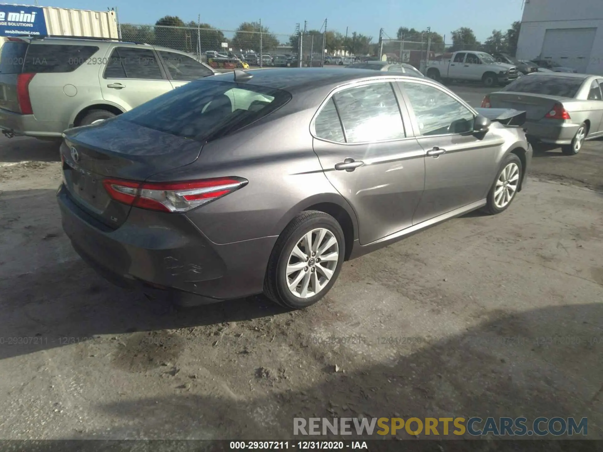 4 Photograph of a damaged car 4T1C11AK7LU894877 TOYOTA CAMRY 2020