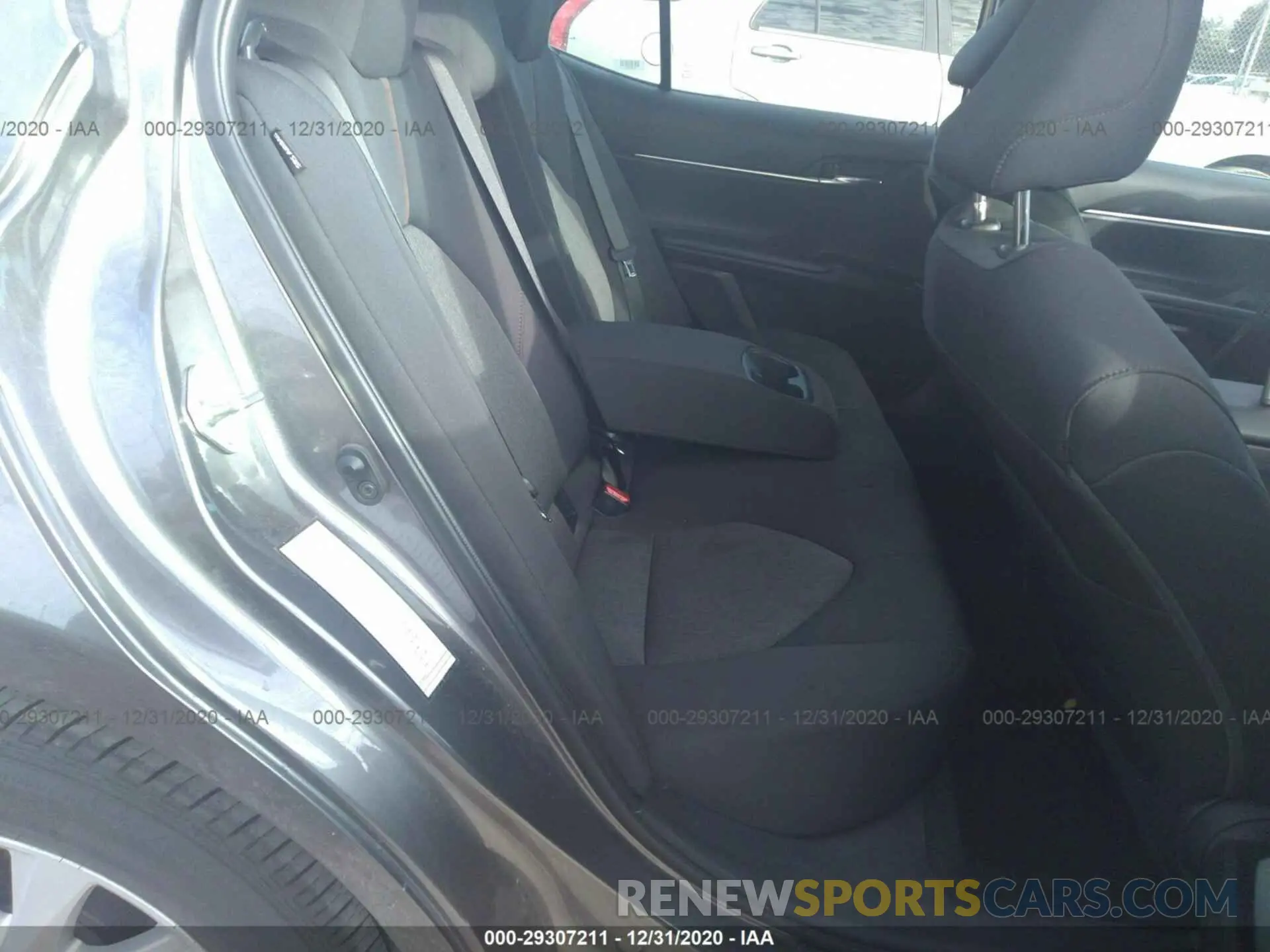 8 Photograph of a damaged car 4T1C11AK7LU894877 TOYOTA CAMRY 2020
