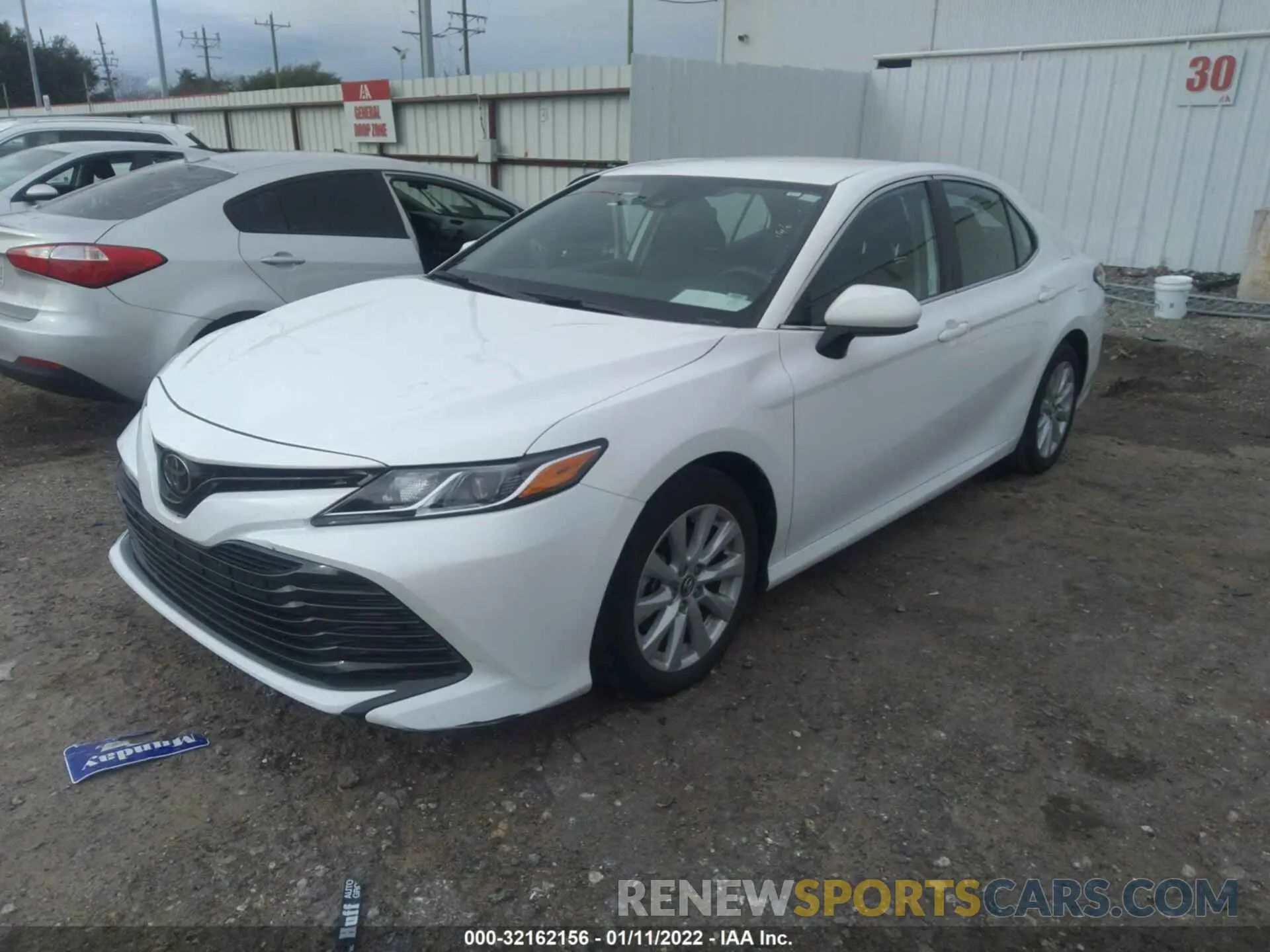 2 Photograph of a damaged car 4T1C11AK7LU939039 TOYOTA CAMRY 2020