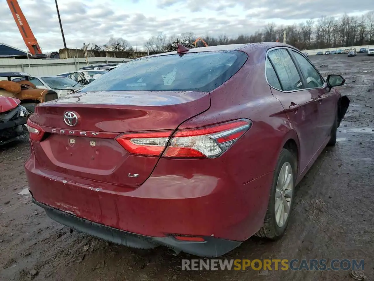 3 Photograph of a damaged car 4T1C11AK7LU943866 TOYOTA CAMRY 2020