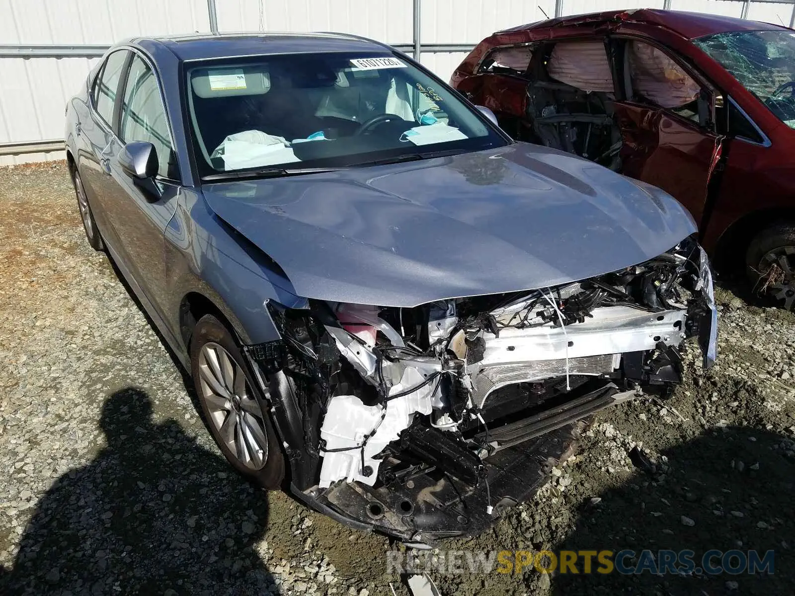 1 Photograph of a damaged car 4T1C11AK7LU949828 TOYOTA CAMRY 2020