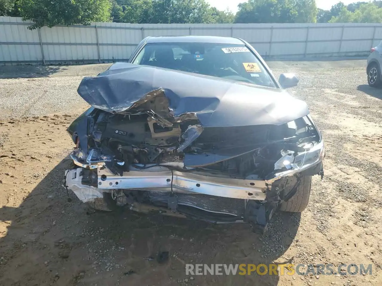 5 Photograph of a damaged car 4T1C11AK8LU318635 TOYOTA CAMRY 2020