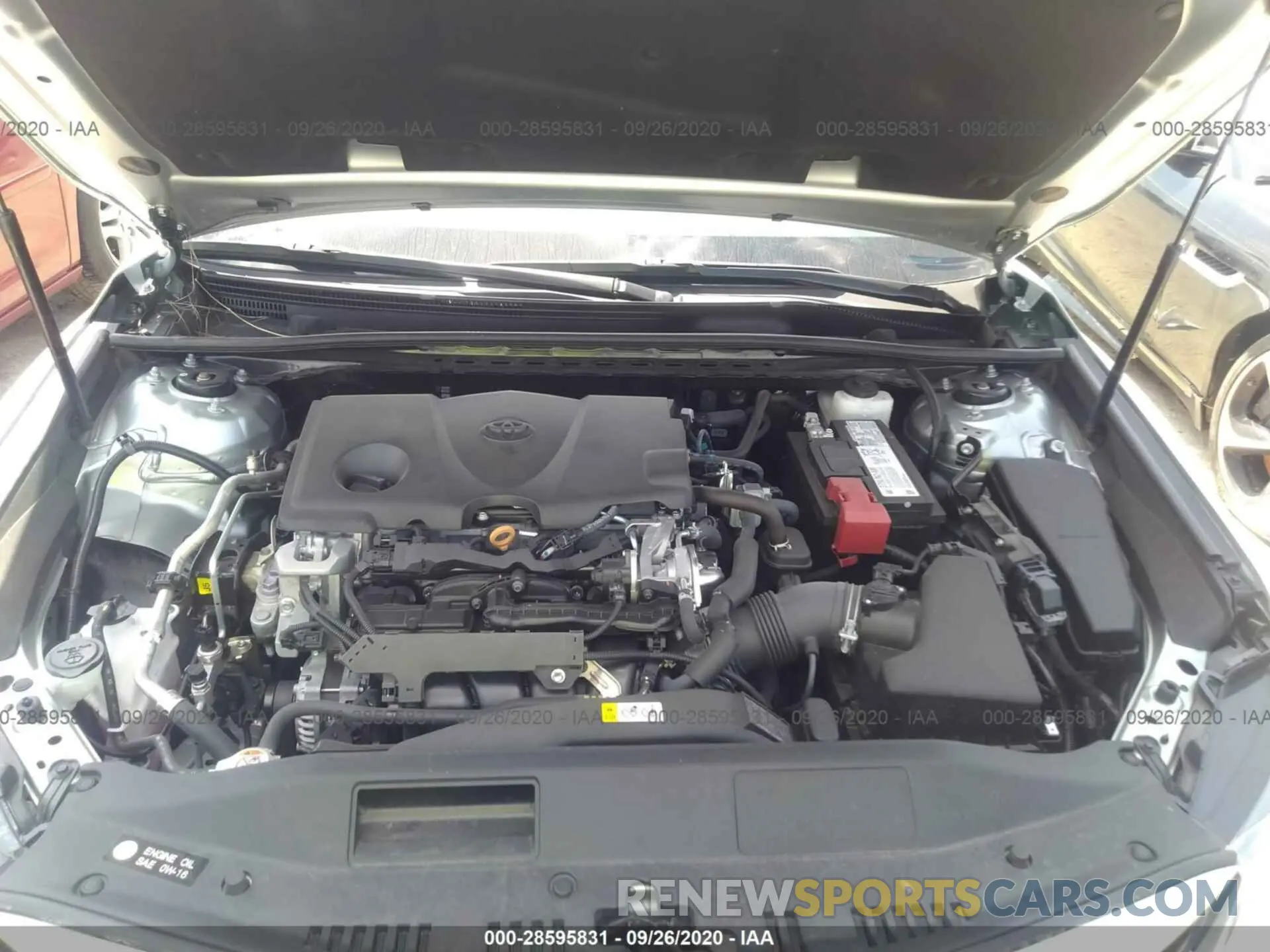 10 Photograph of a damaged car 4T1C11AK8LU348069 TOYOTA CAMRY 2020
