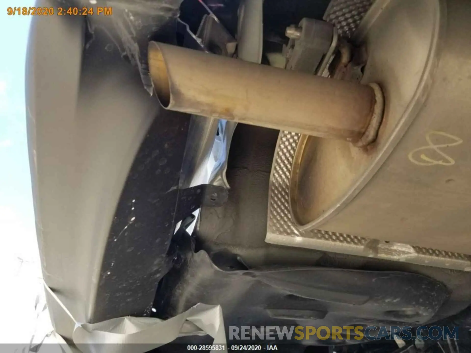 15 Photograph of a damaged car 4T1C11AK8LU348069 TOYOTA CAMRY 2020