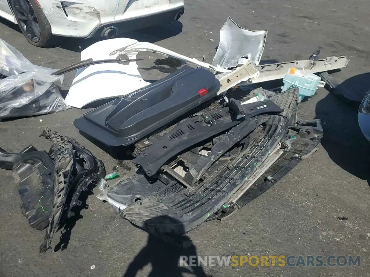 12 Photograph of a damaged car 4T1C11AK8LU348802 TOYOTA CAMRY 2020