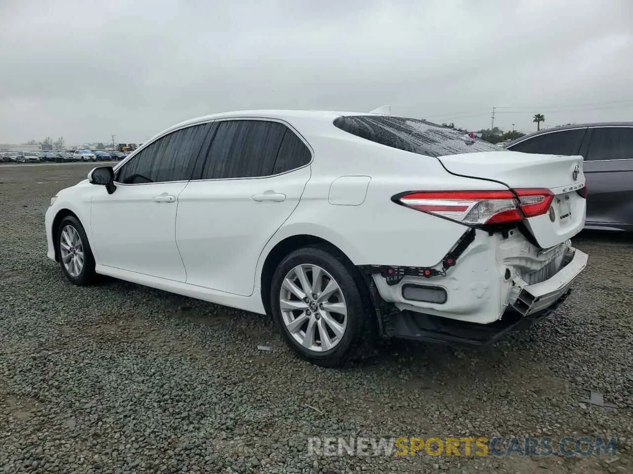 2 Photograph of a damaged car 4T1C11AK8LU361548 TOYOTA CAMRY 2020