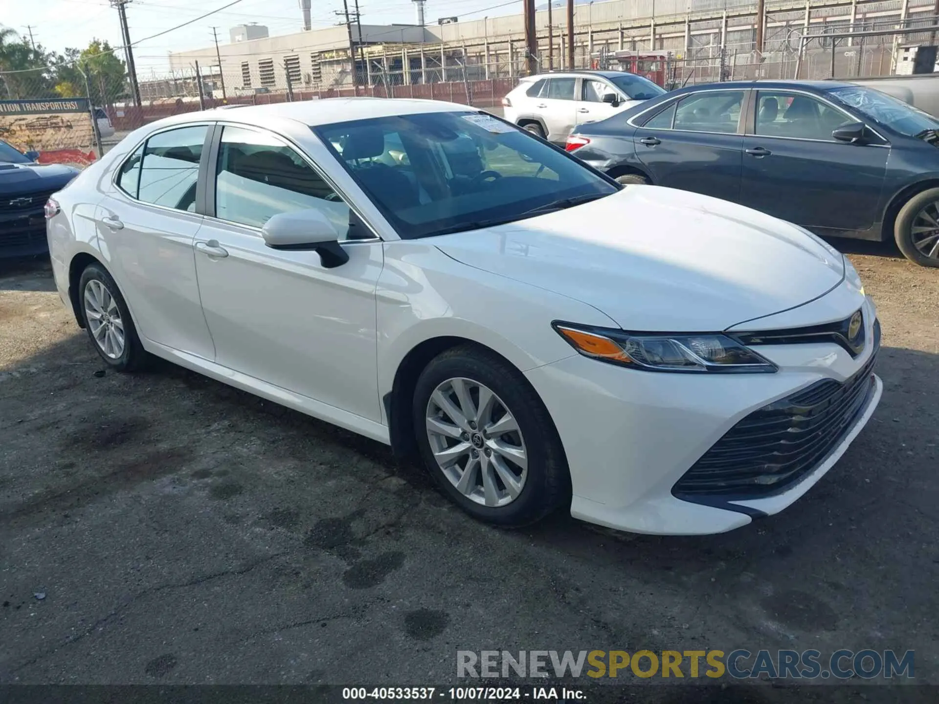 1 Photograph of a damaged car 4T1C11AK8LU368645 TOYOTA CAMRY 2020