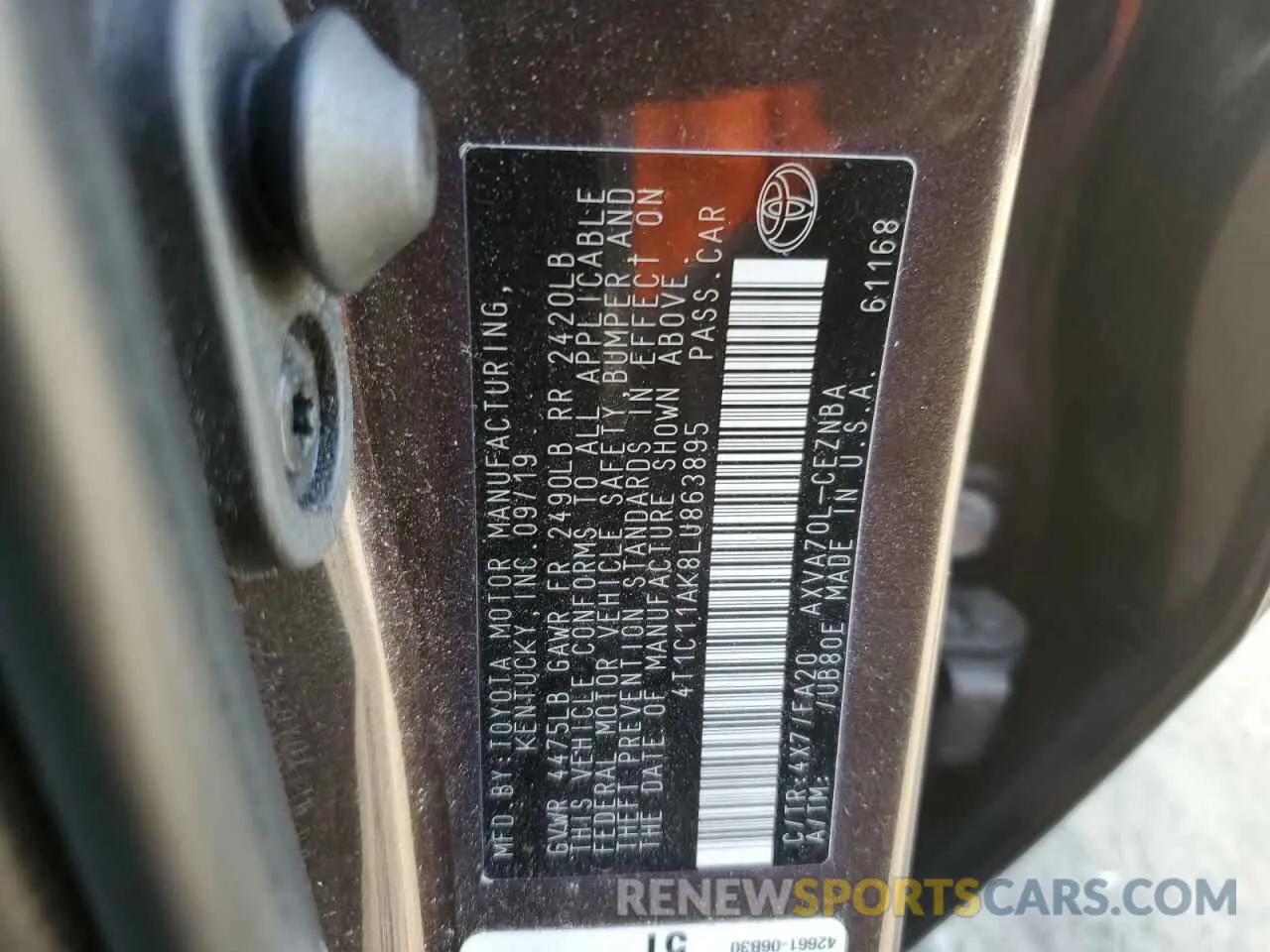 12 Photograph of a damaged car 4T1C11AK8LU863895 TOYOTA CAMRY 2020